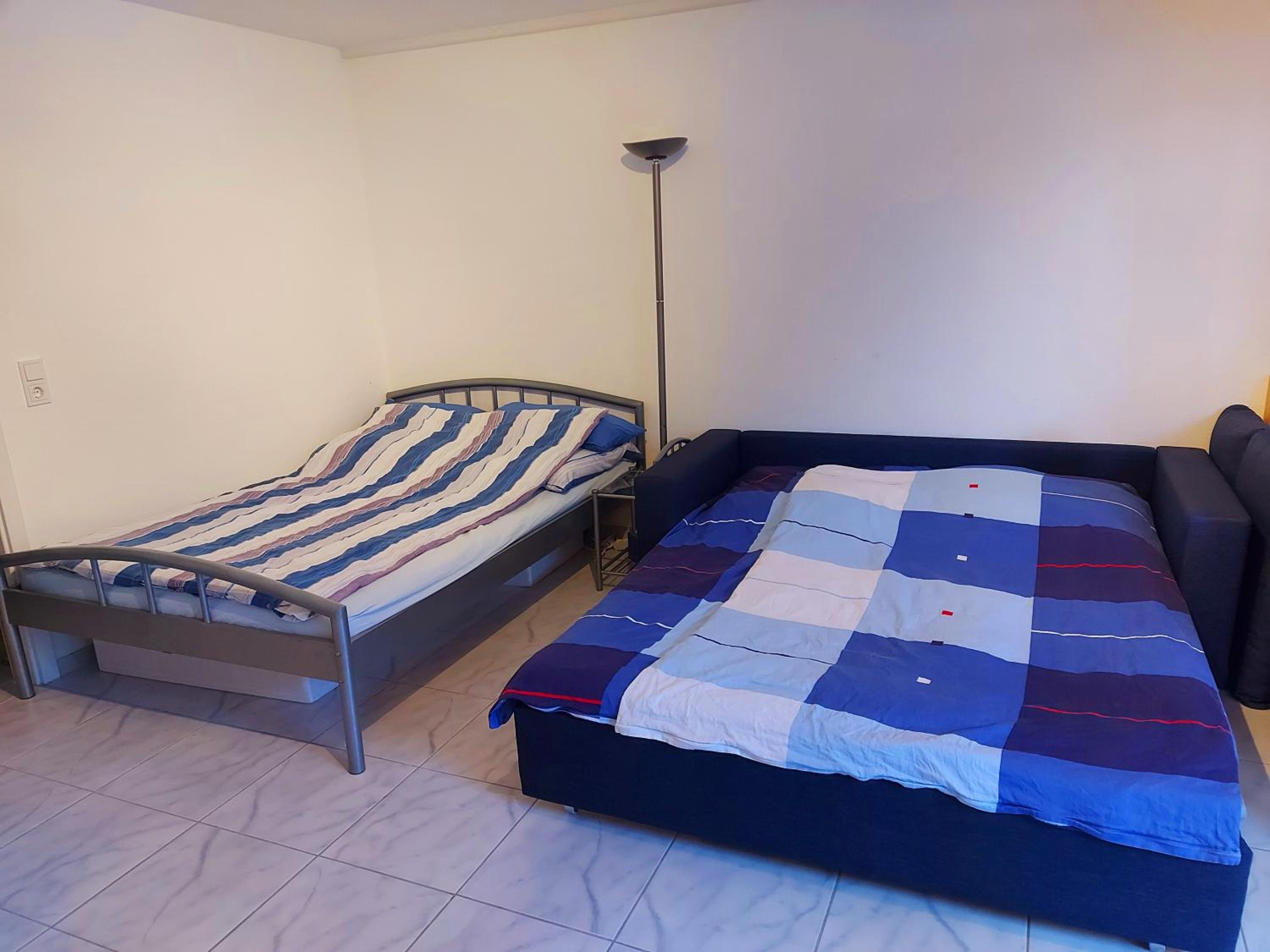 One-Bedroom Apartment photo 1