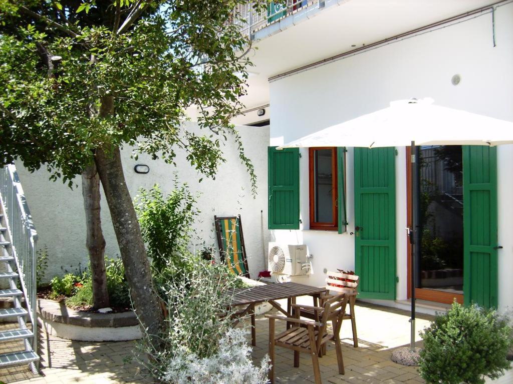 Apartment with Garden View photo 1