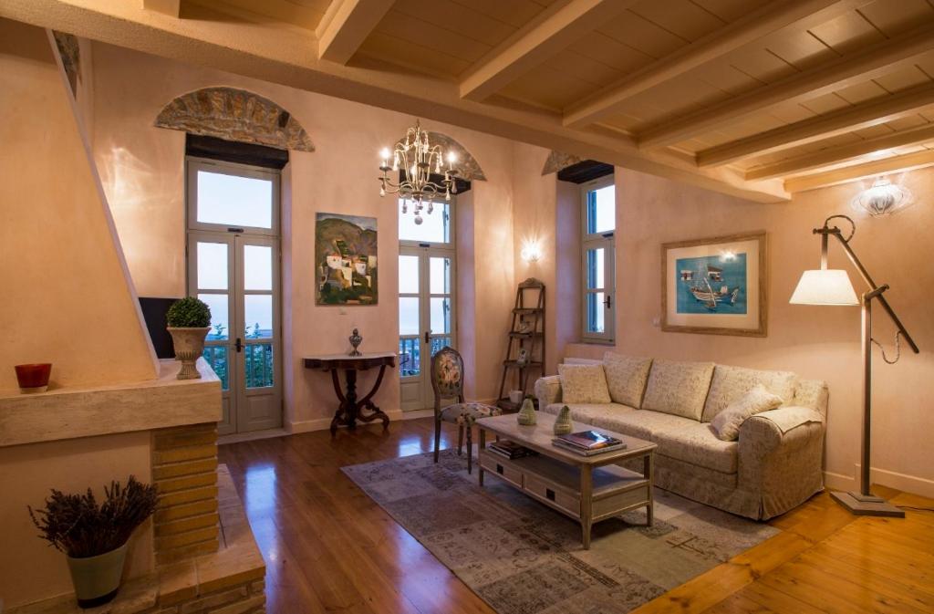 Two-Bedroom House photo 2