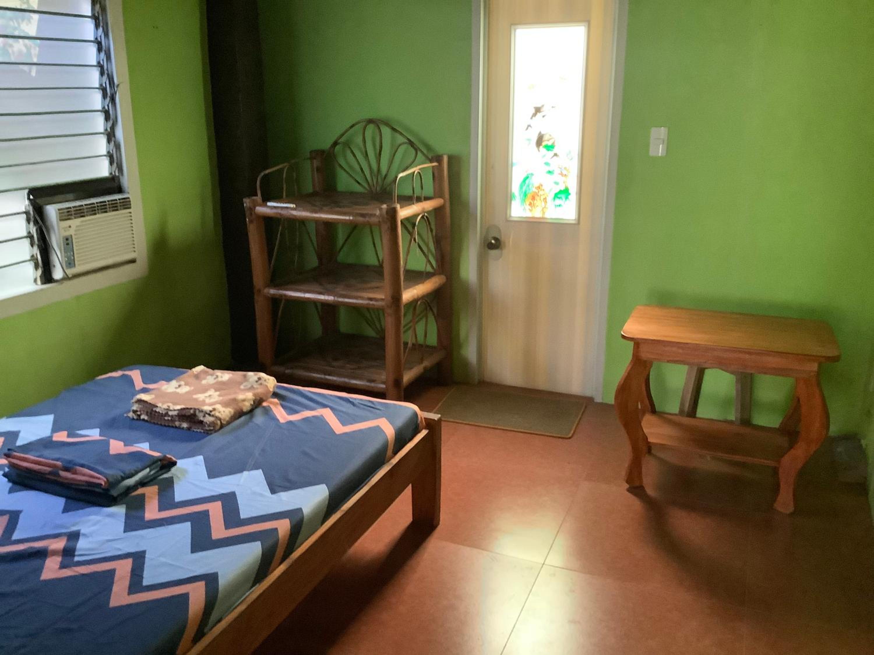Double Room with Private Bathroom - Photo 1