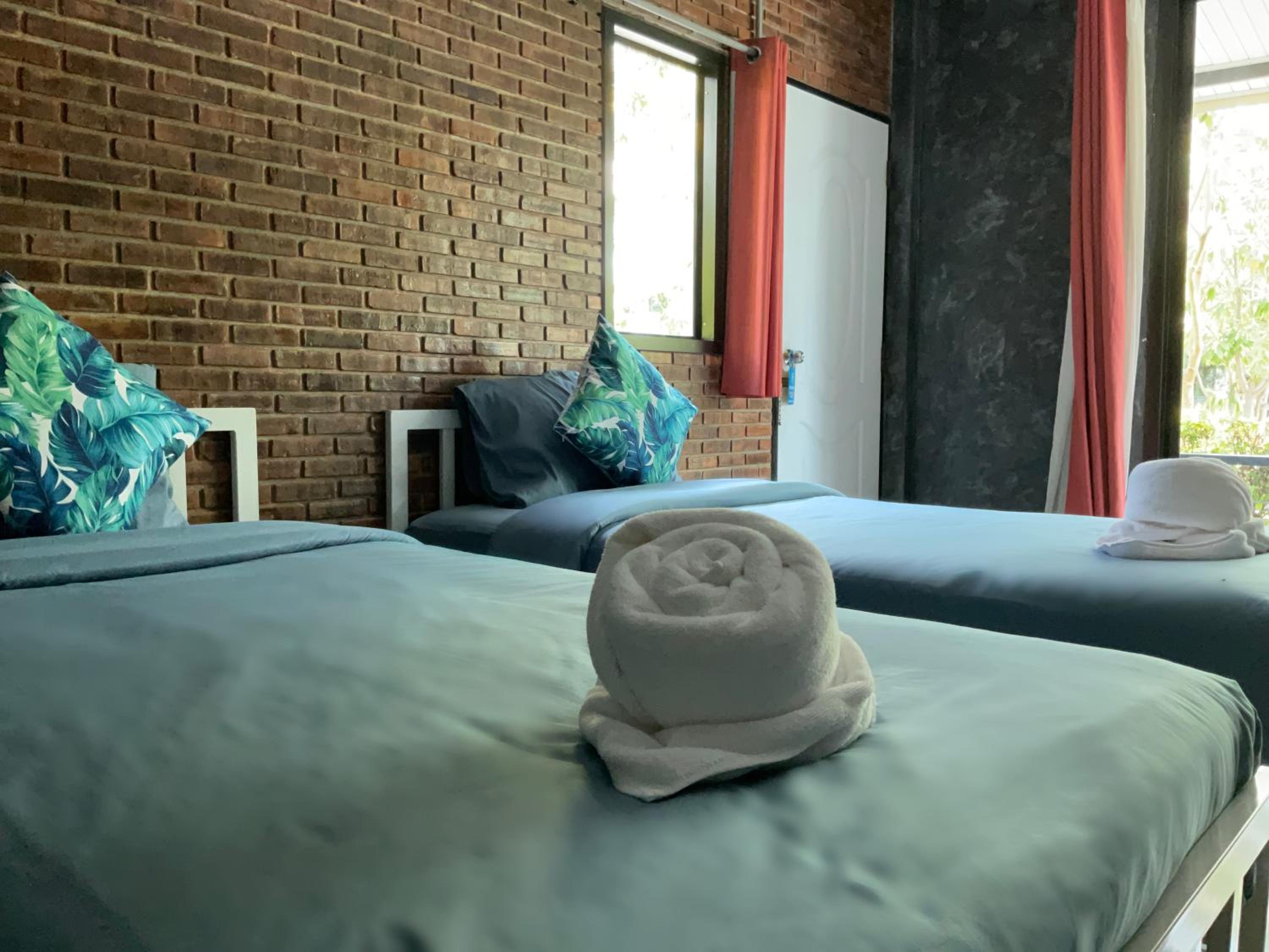 Deluxe Twin Room - Photo 4