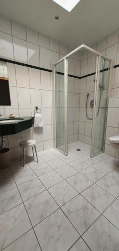 Double Room - Disability Access photo 3