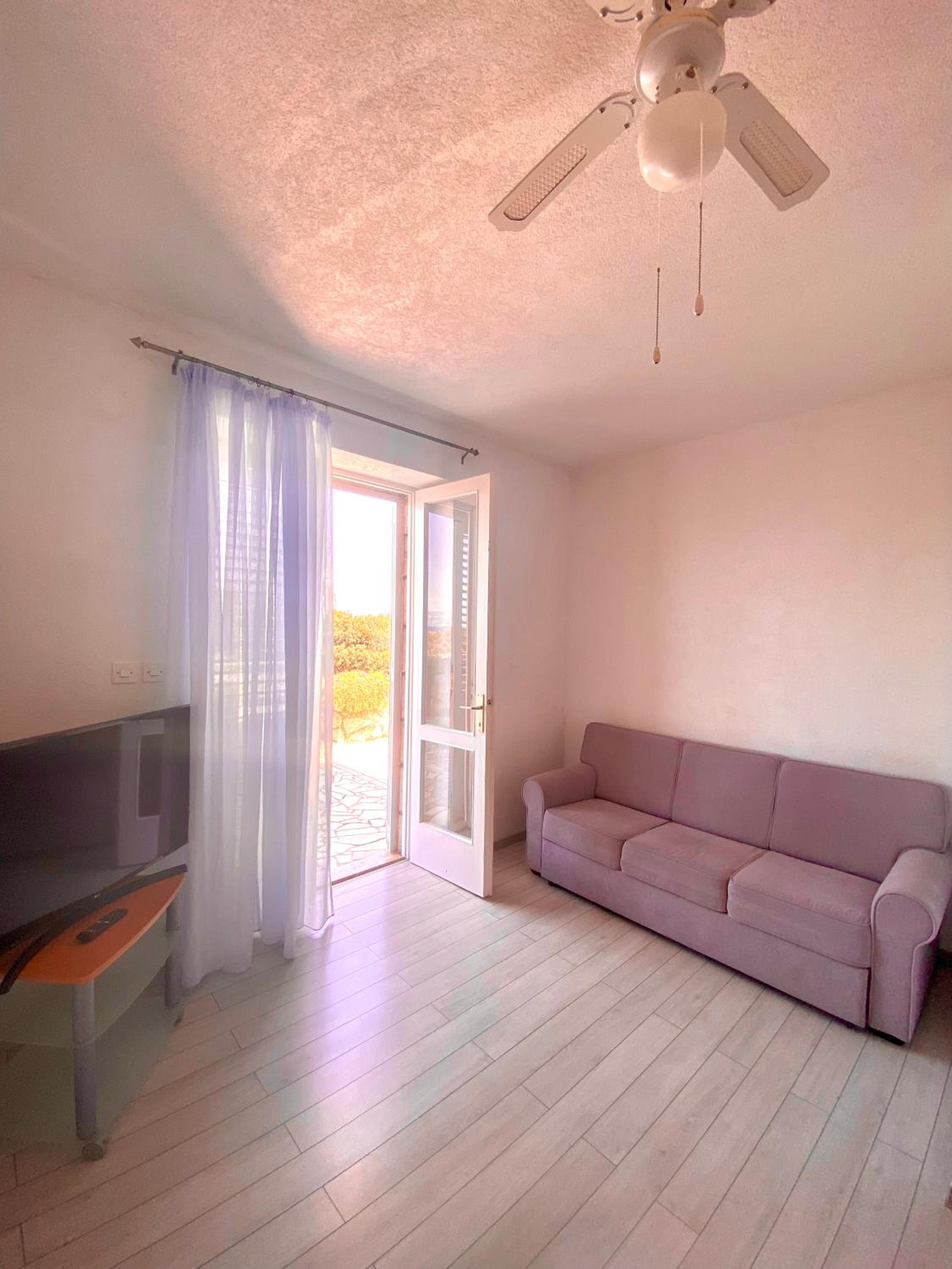 One-Bedroom Standard Apartment