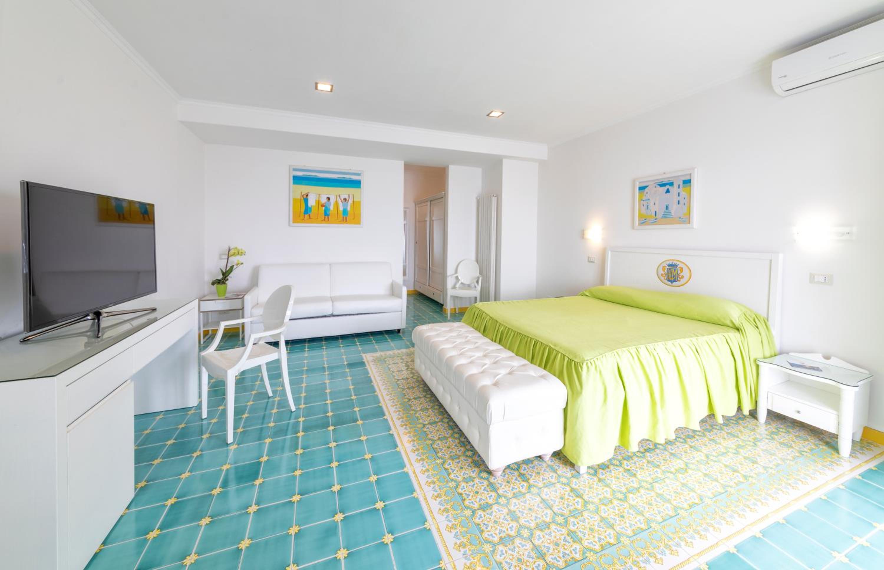 Junior Suite with Terrace photo 3