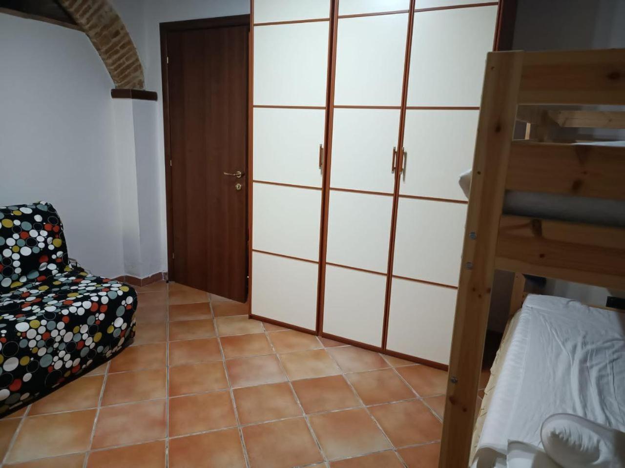 Two-Bedroom Apartment photo 3