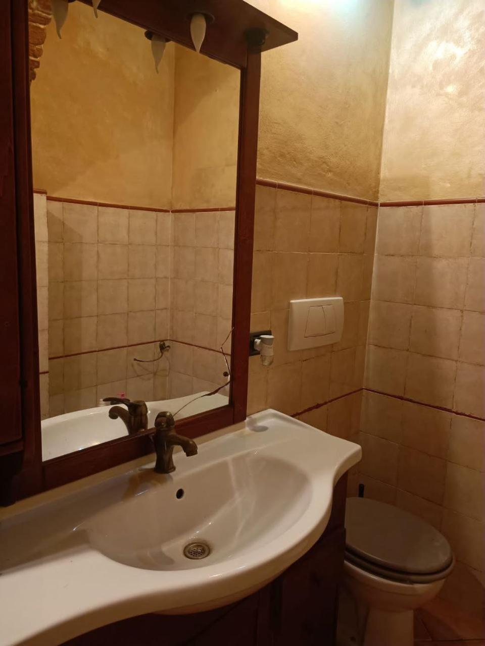 Two-Bedroom Apartment photo 2