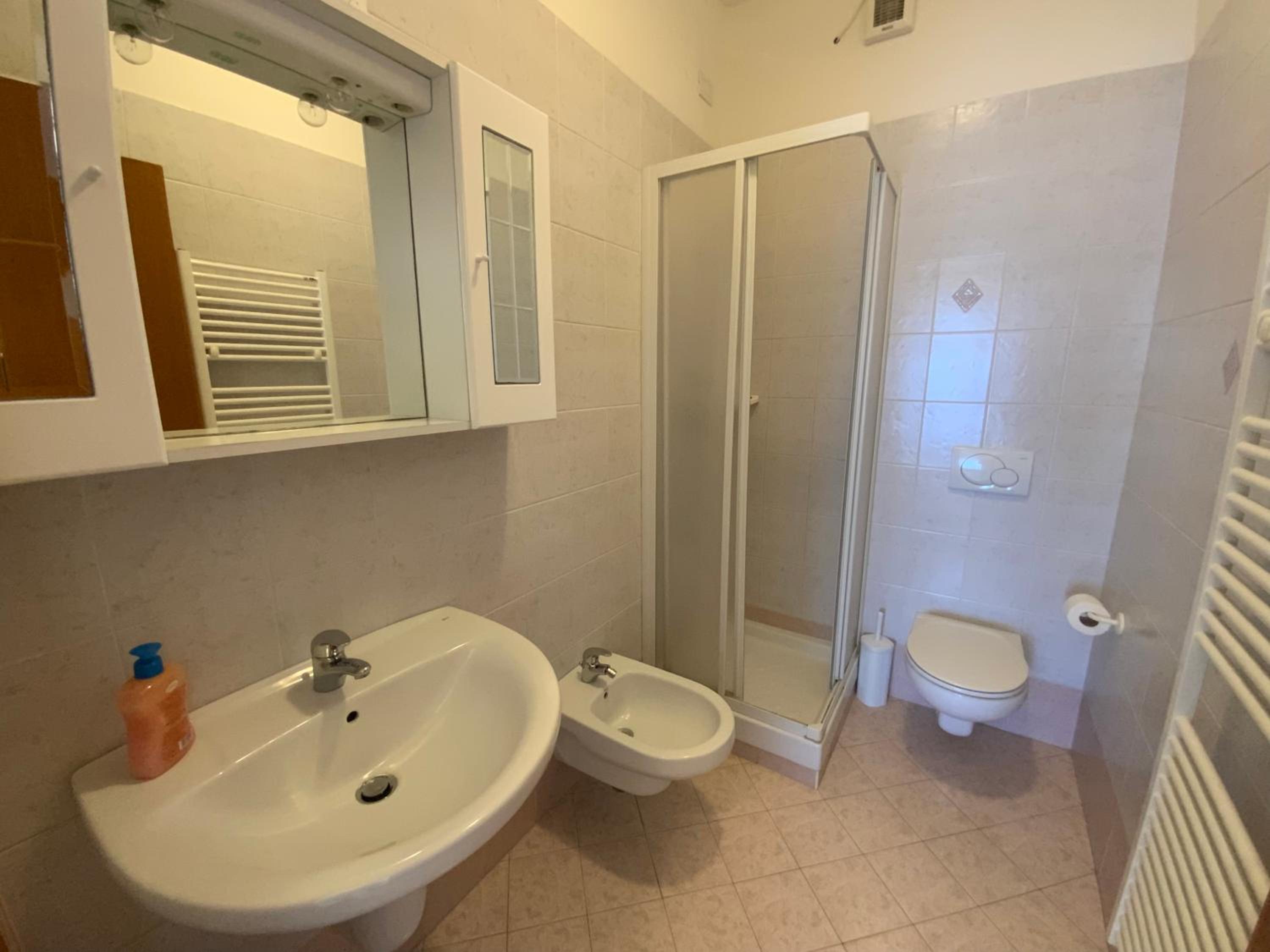 Two-Bedroom Apartment - Photo 3