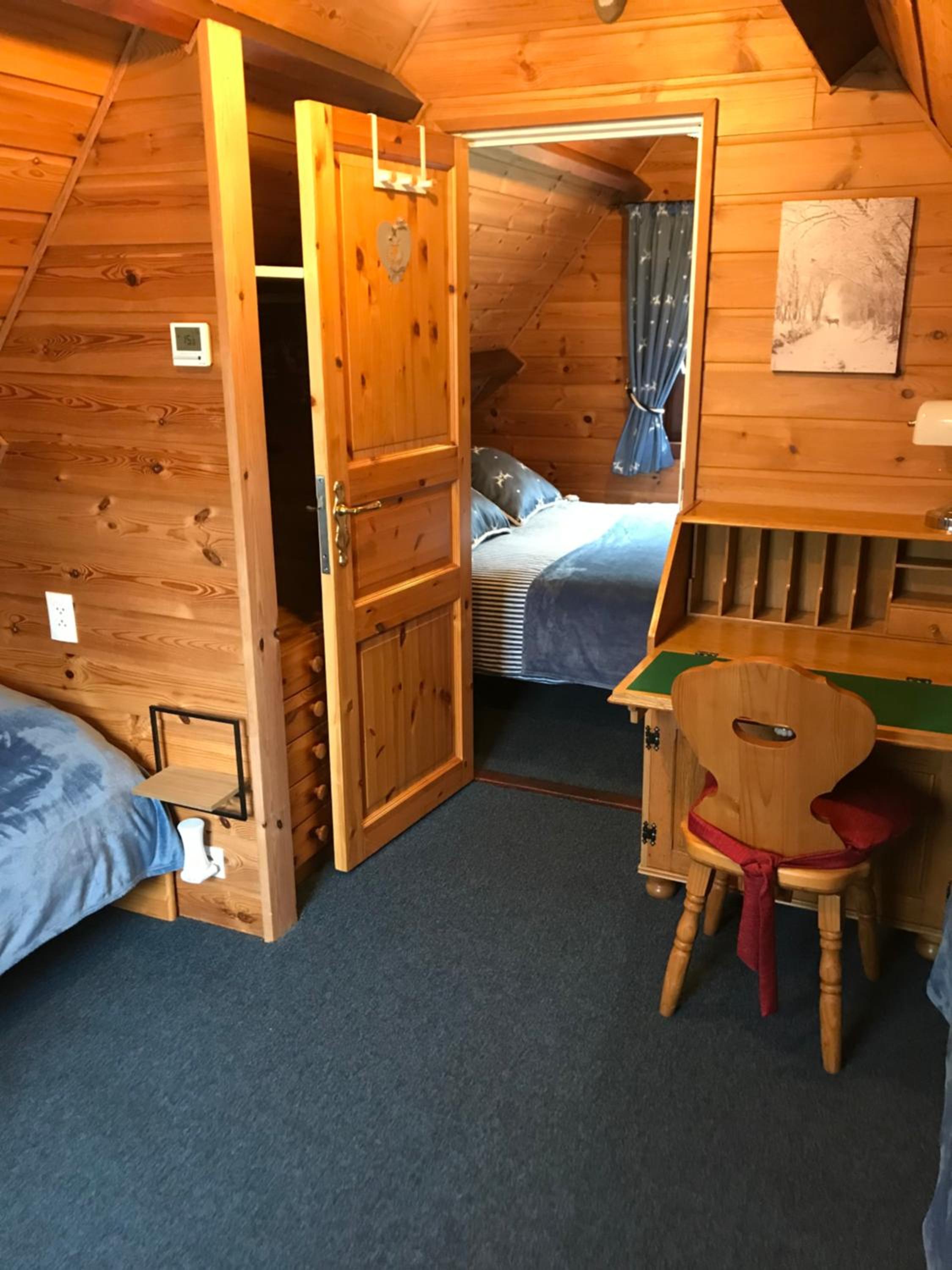 Two-Bedroom House - Photo 8