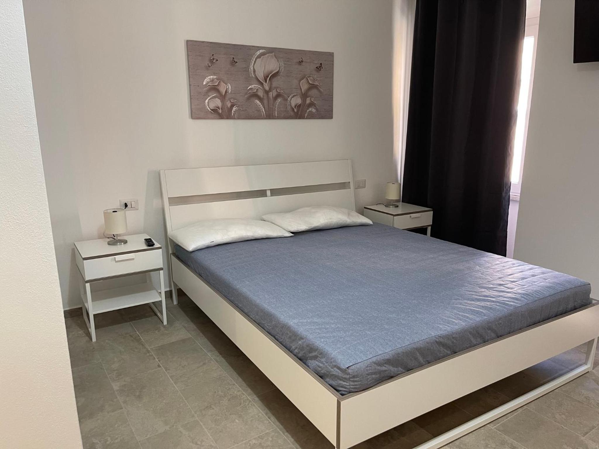 Double Room with Private Bathroom - Photo 3
