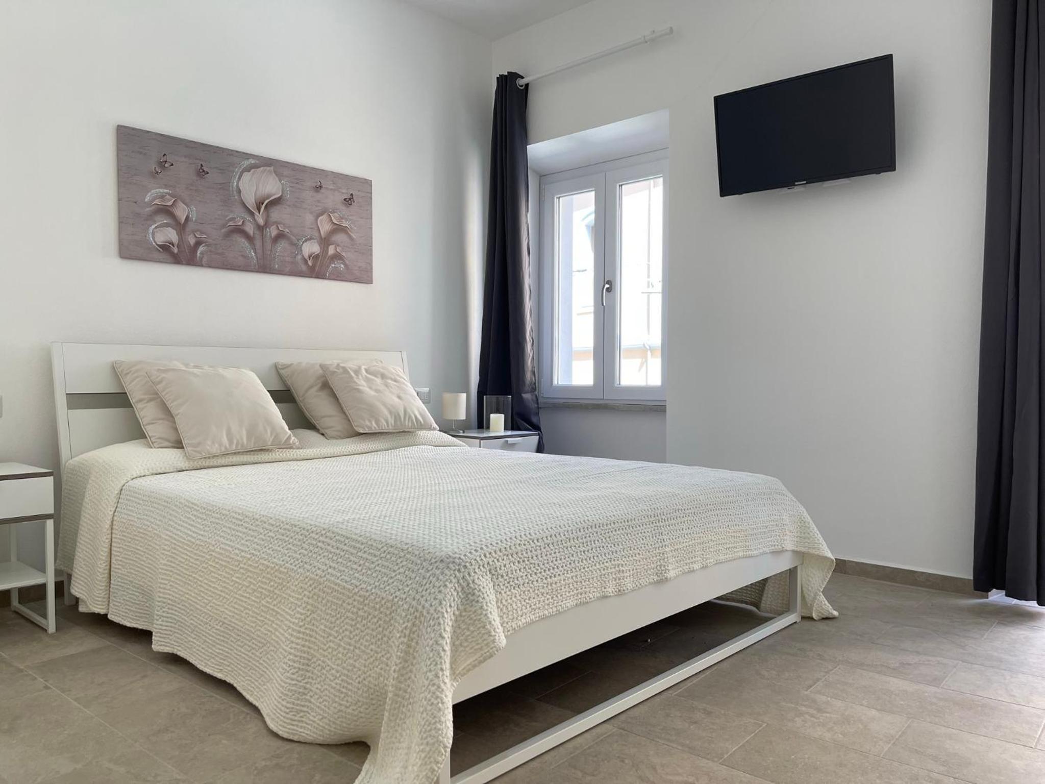 Double Room with Private Bathroom - Photo 1