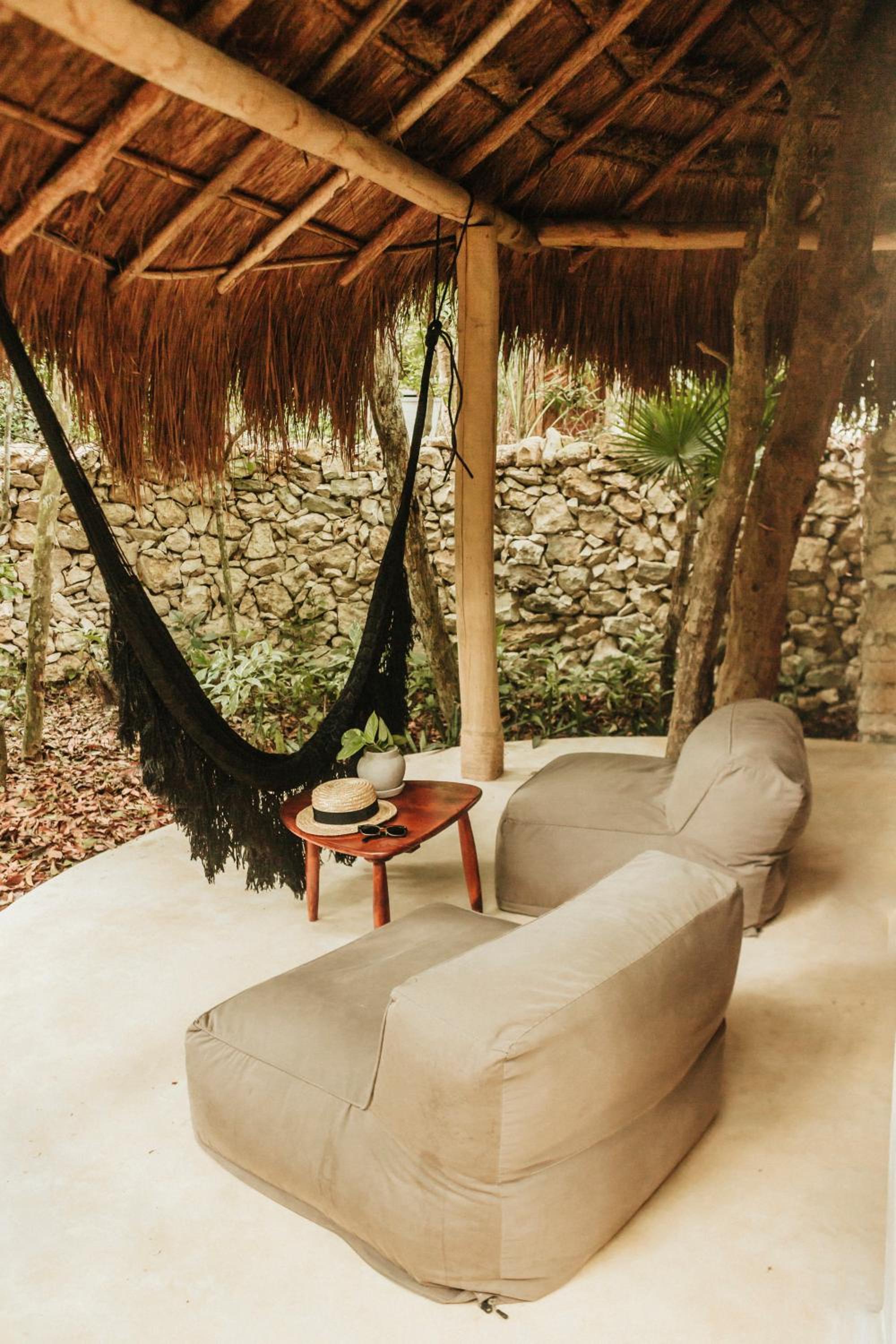 Deluxe Double or Twin Room with Pool View - Photo 3