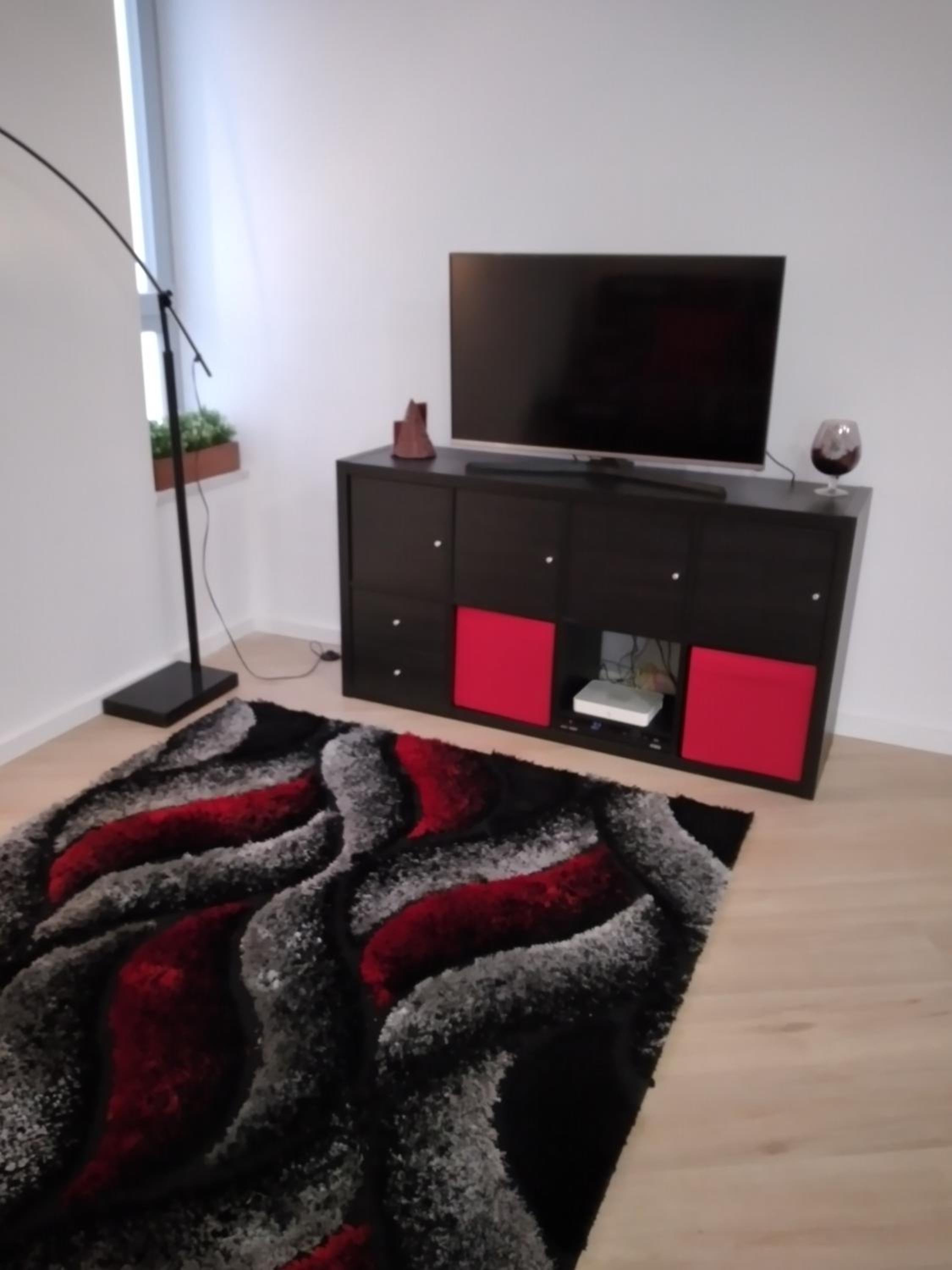 Two-Bedroom Apartment - Photo 31