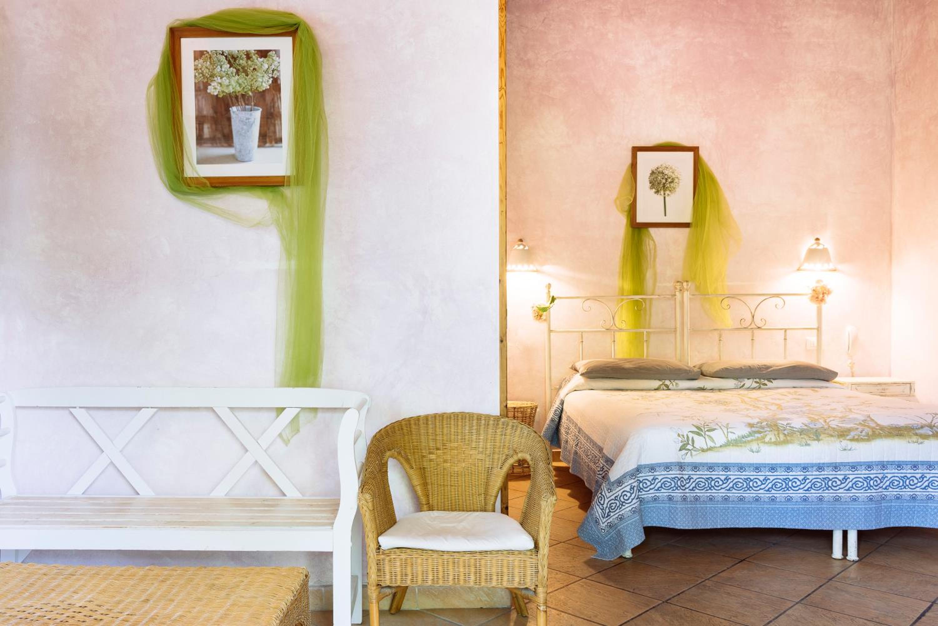 Double or Twin Room - Photo 3