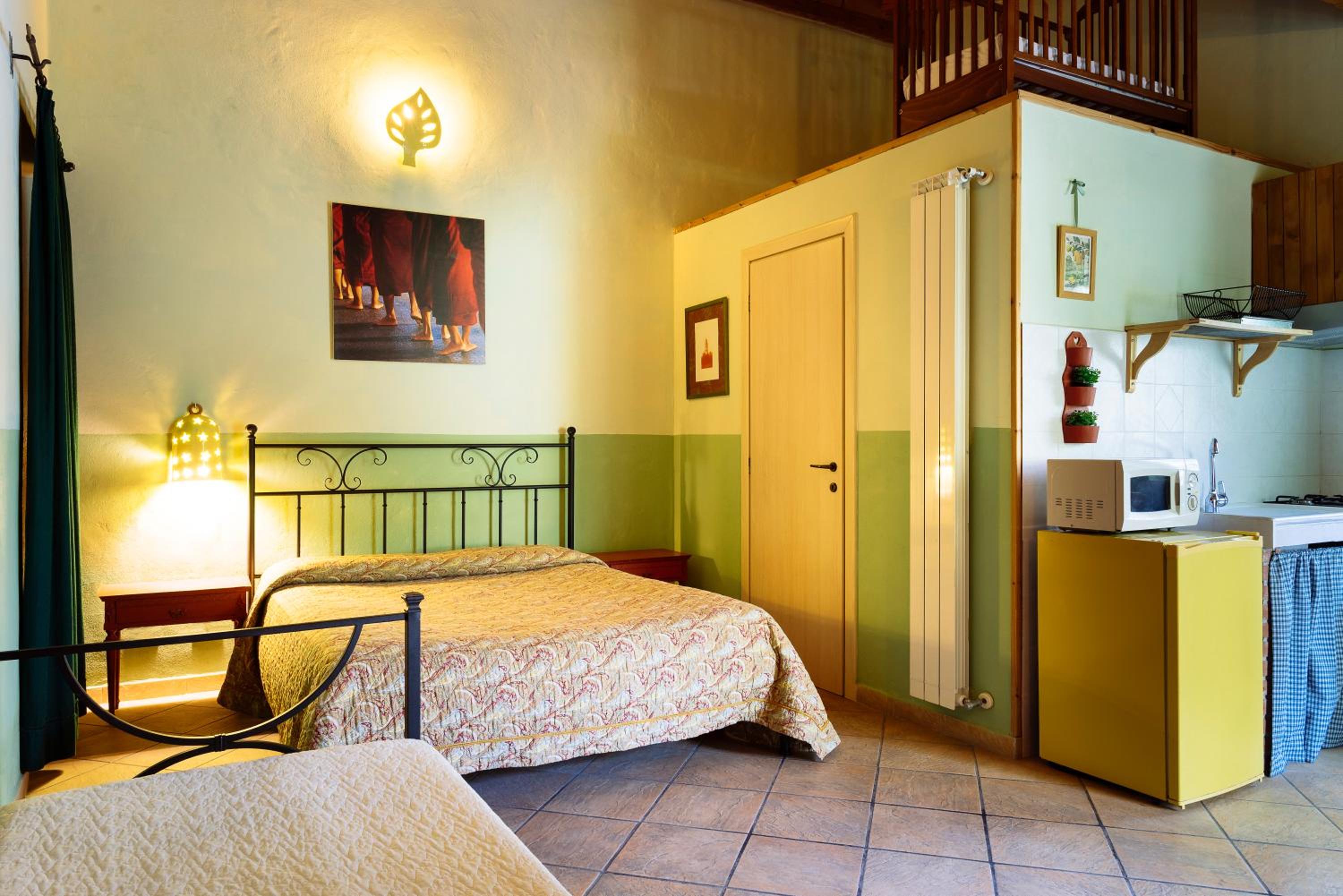 Quadruple Room - Photo 2