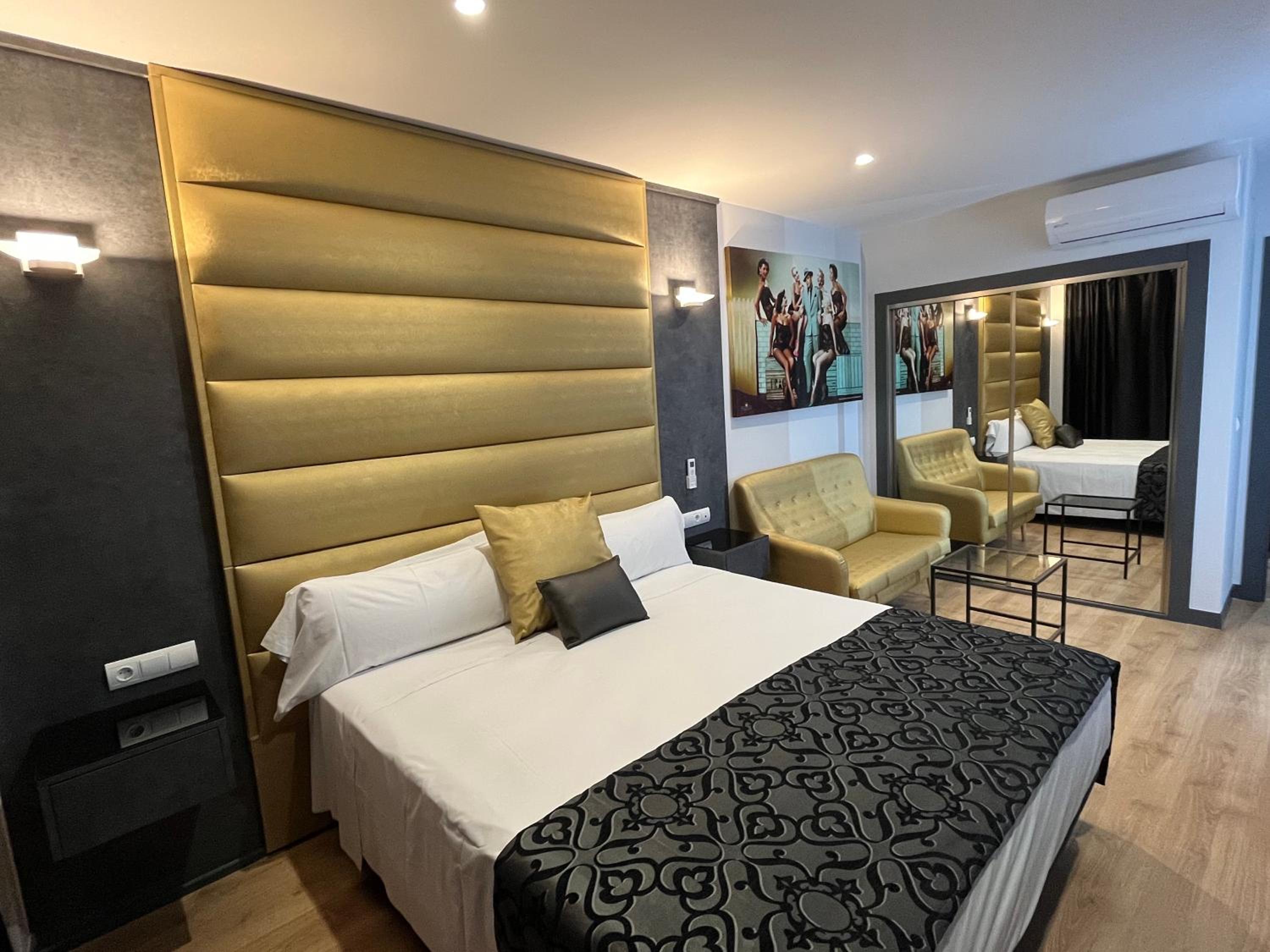 Junior Suite - Photo 2