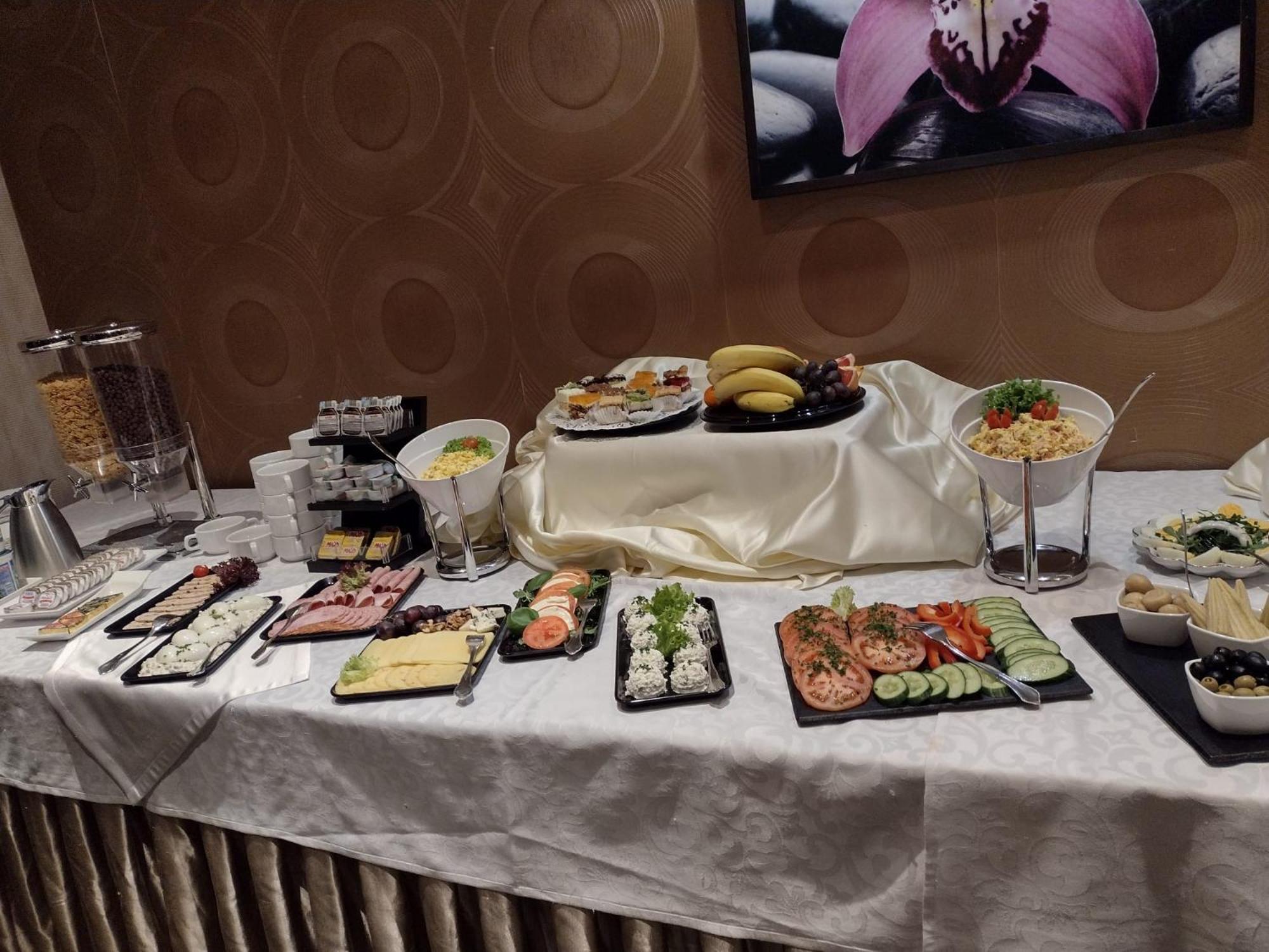 Suite - Photo 8