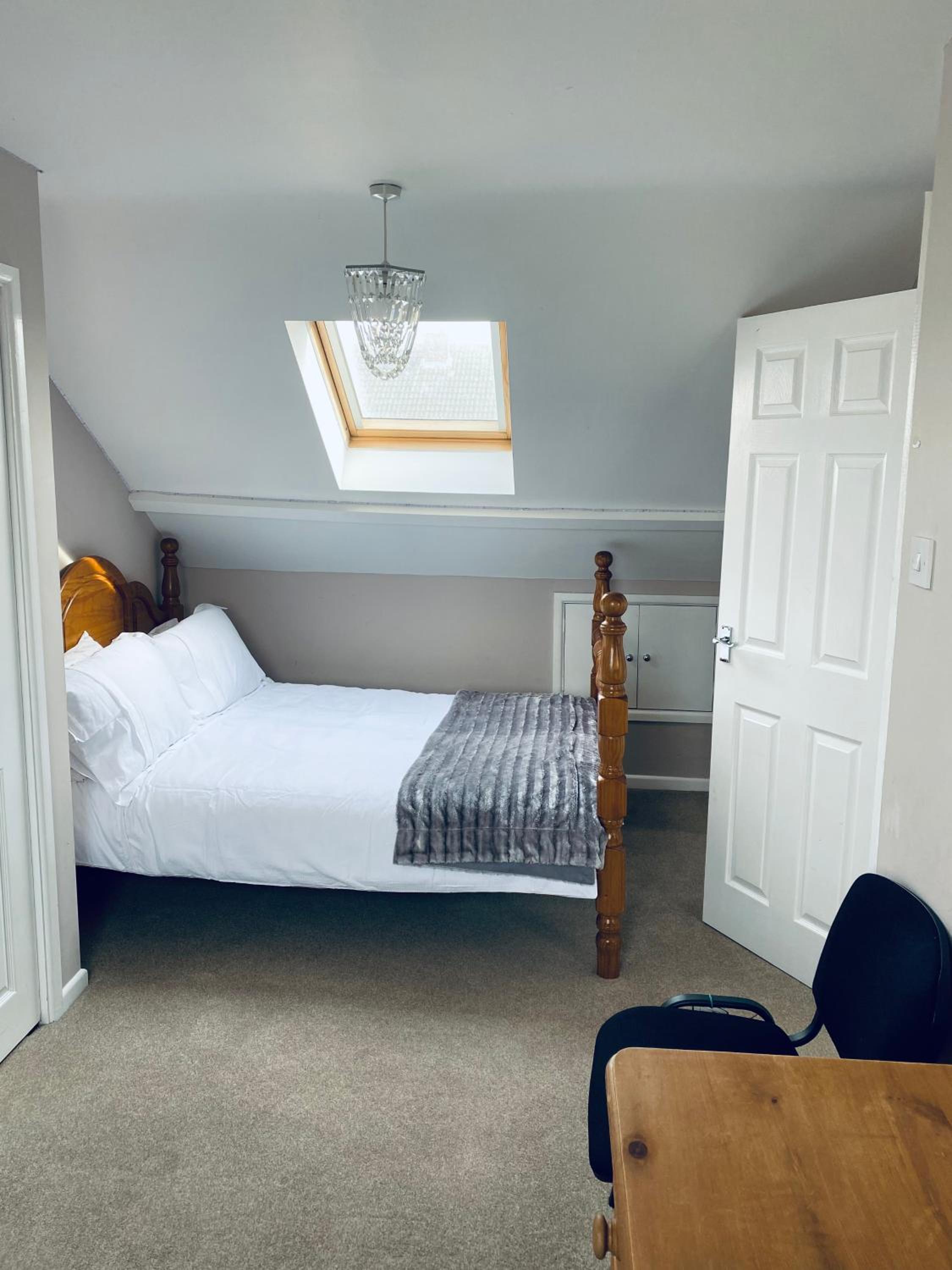 Double Room with Shared Bathroom