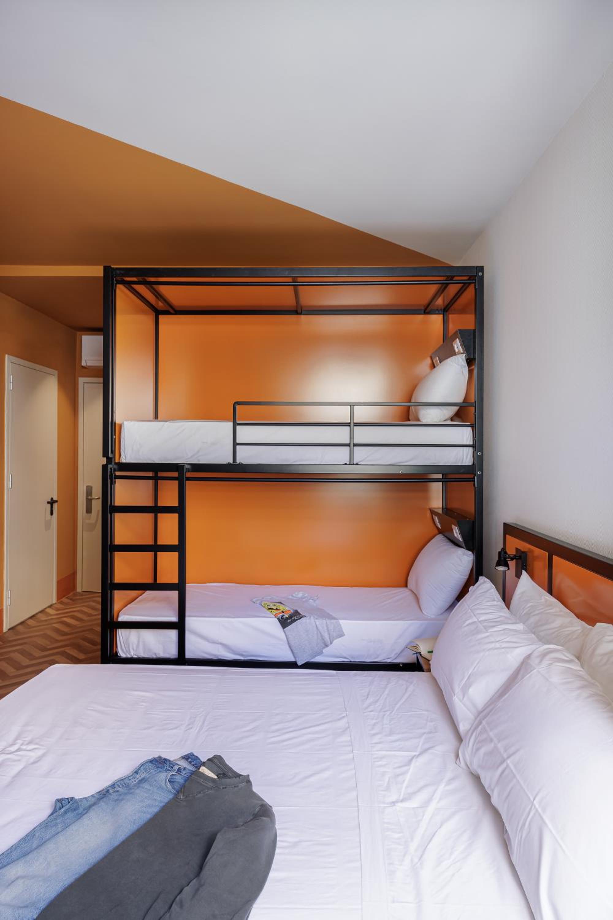 Superior Triple Room photo 3
