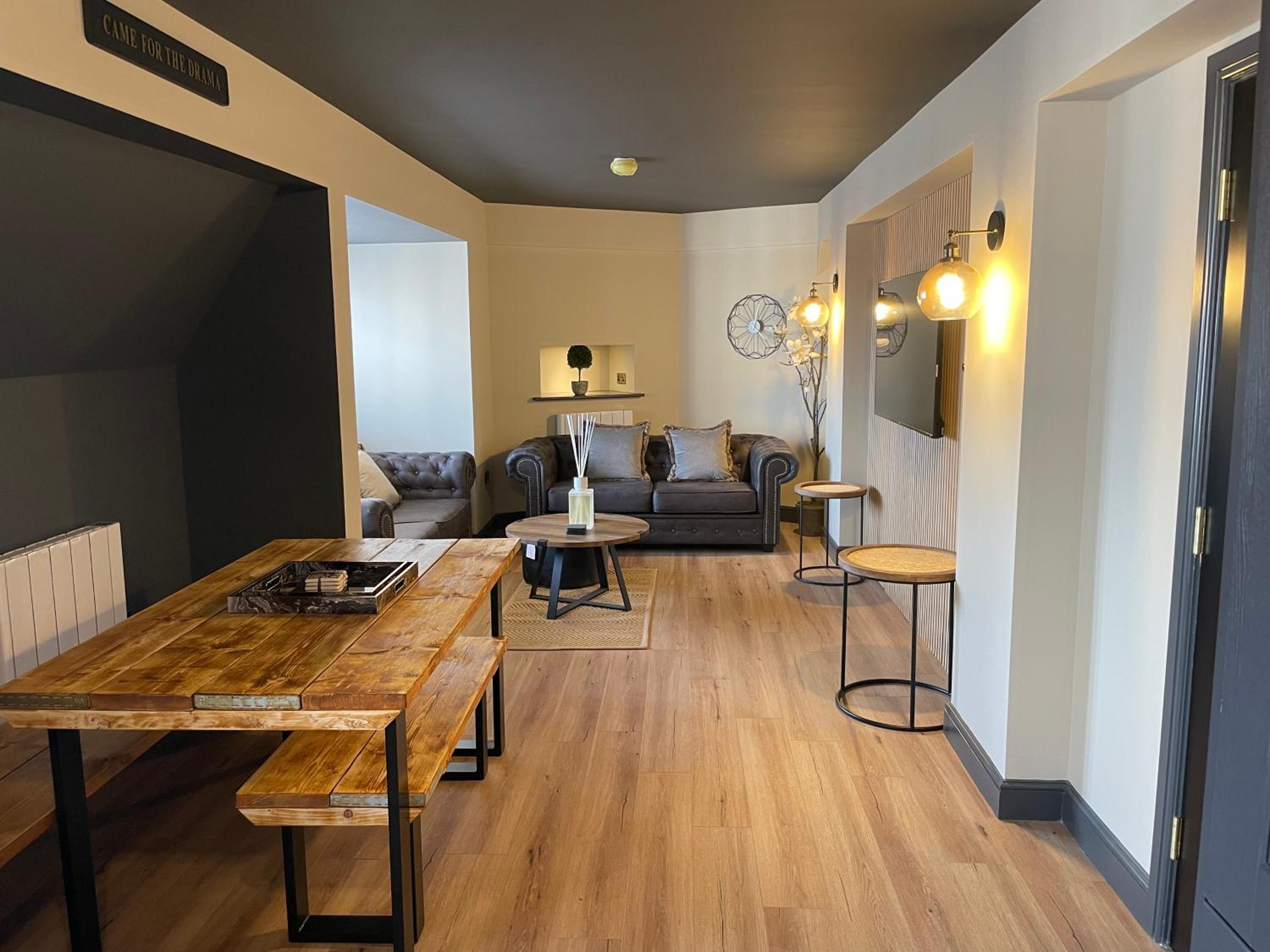 Two-Bedroom Apartment - Photo 1