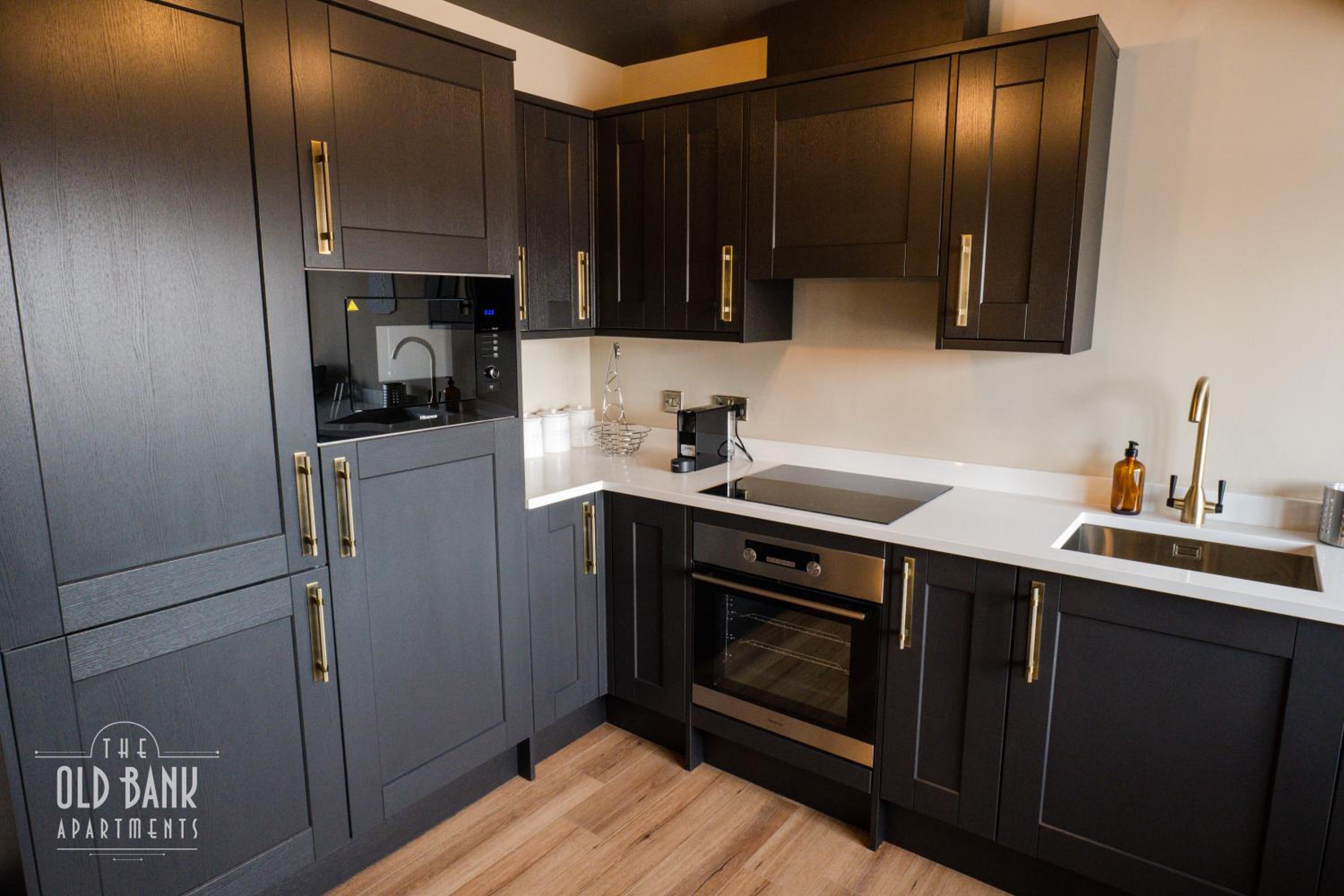 Two-Bedroom Apartment - Photo 11