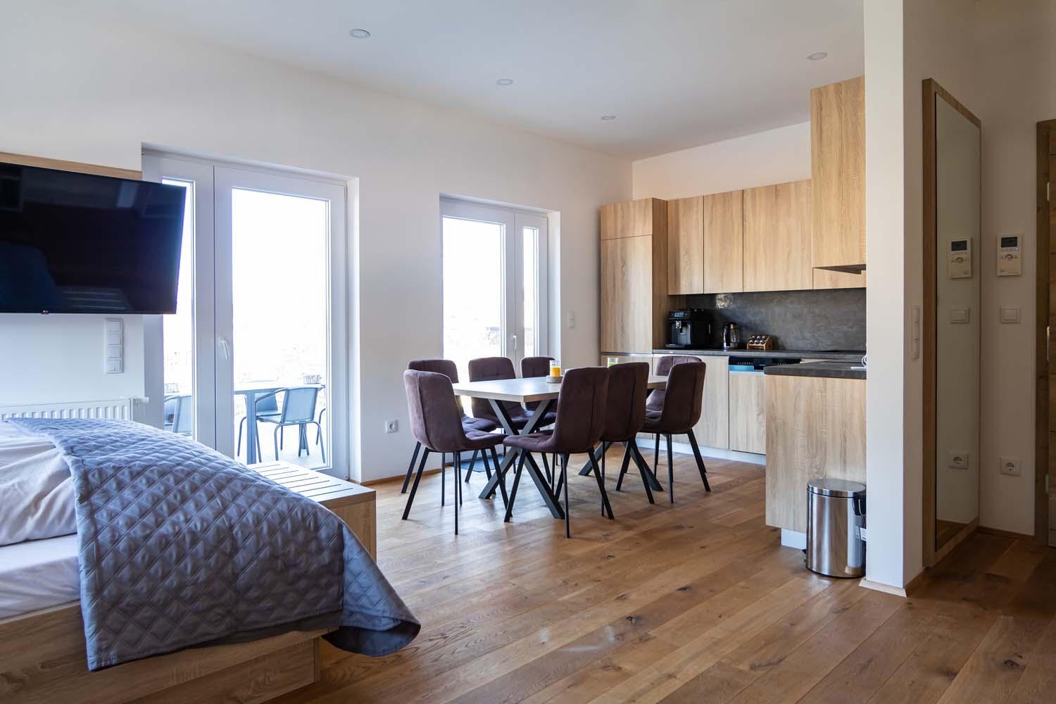 Suite with Lake View
