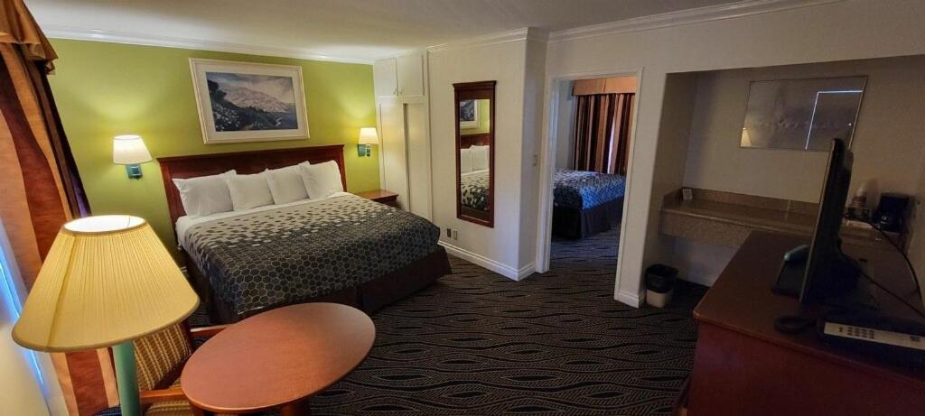 Junior Suite - Photo 1