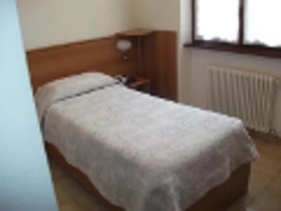 Standard Single Room with Mountain View photo 2