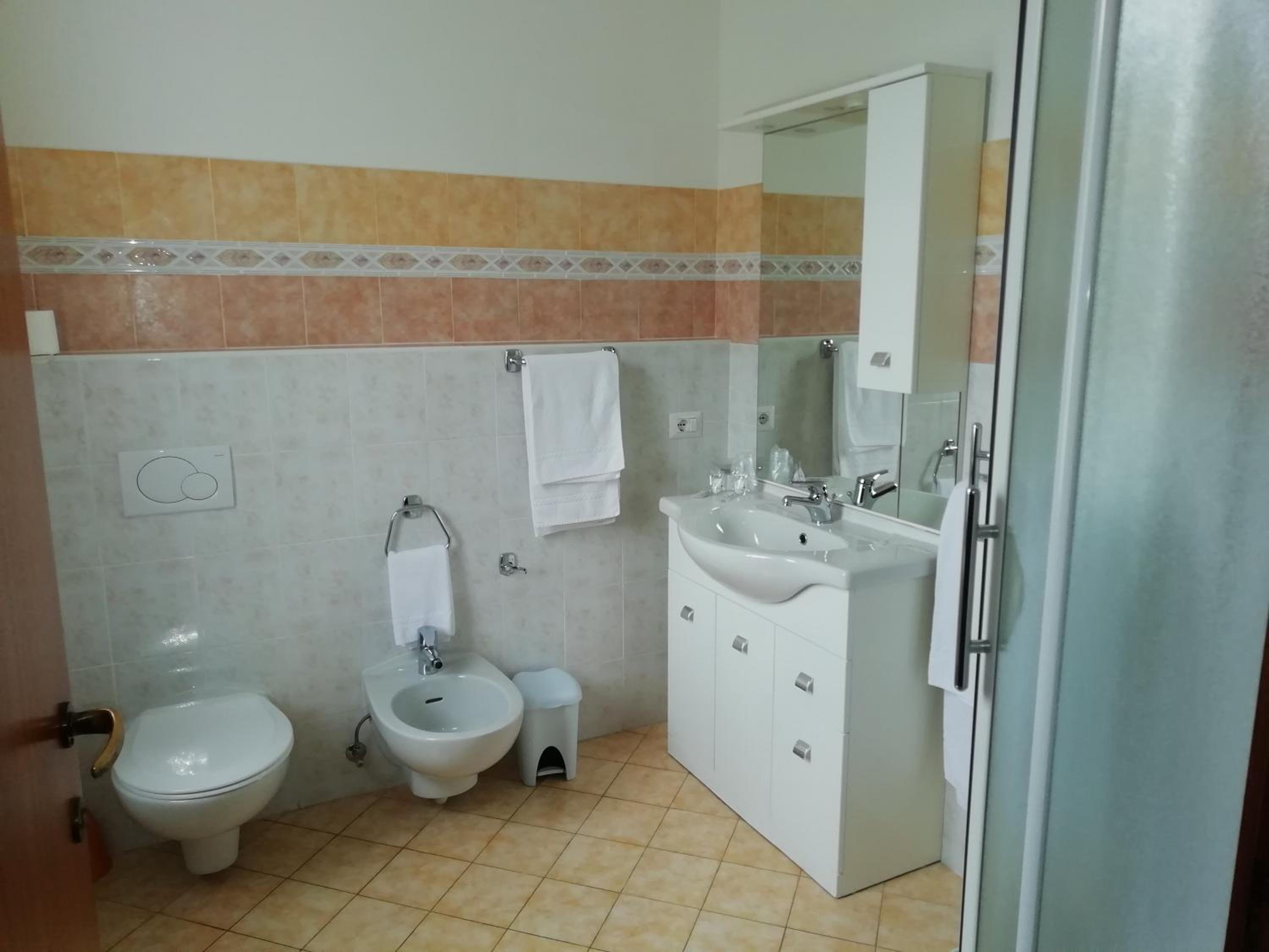 Single Room with Balcony photo 2