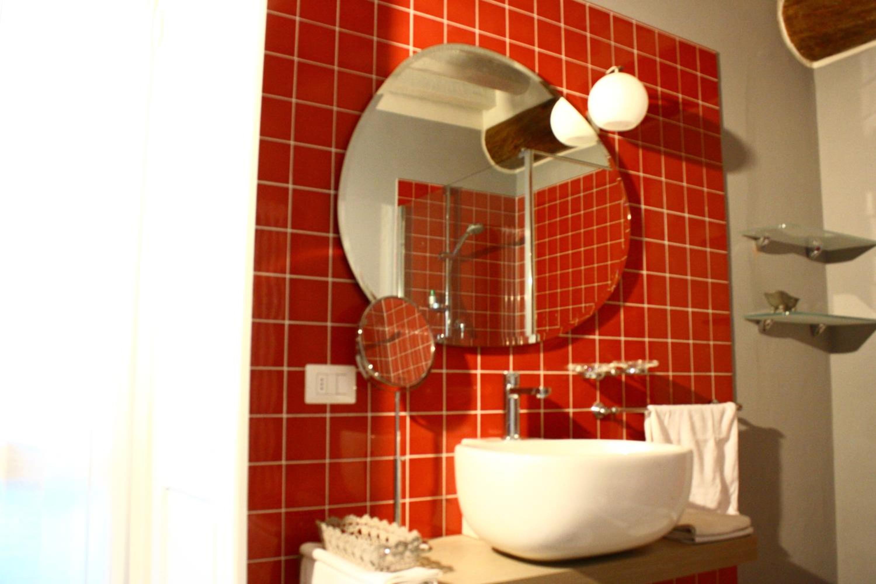 Deluxe Double Room with Balcony photo 3