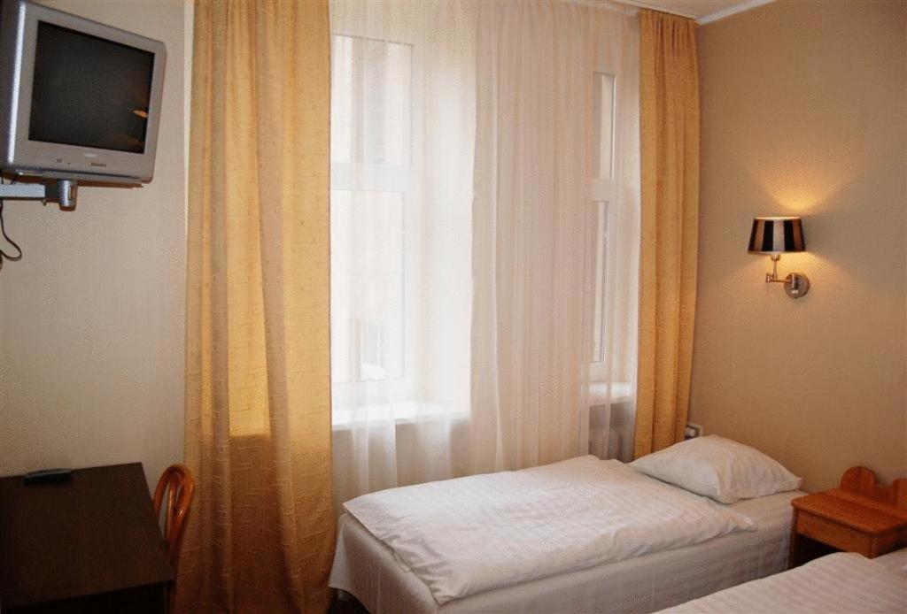 Double or Twin Room photo 1