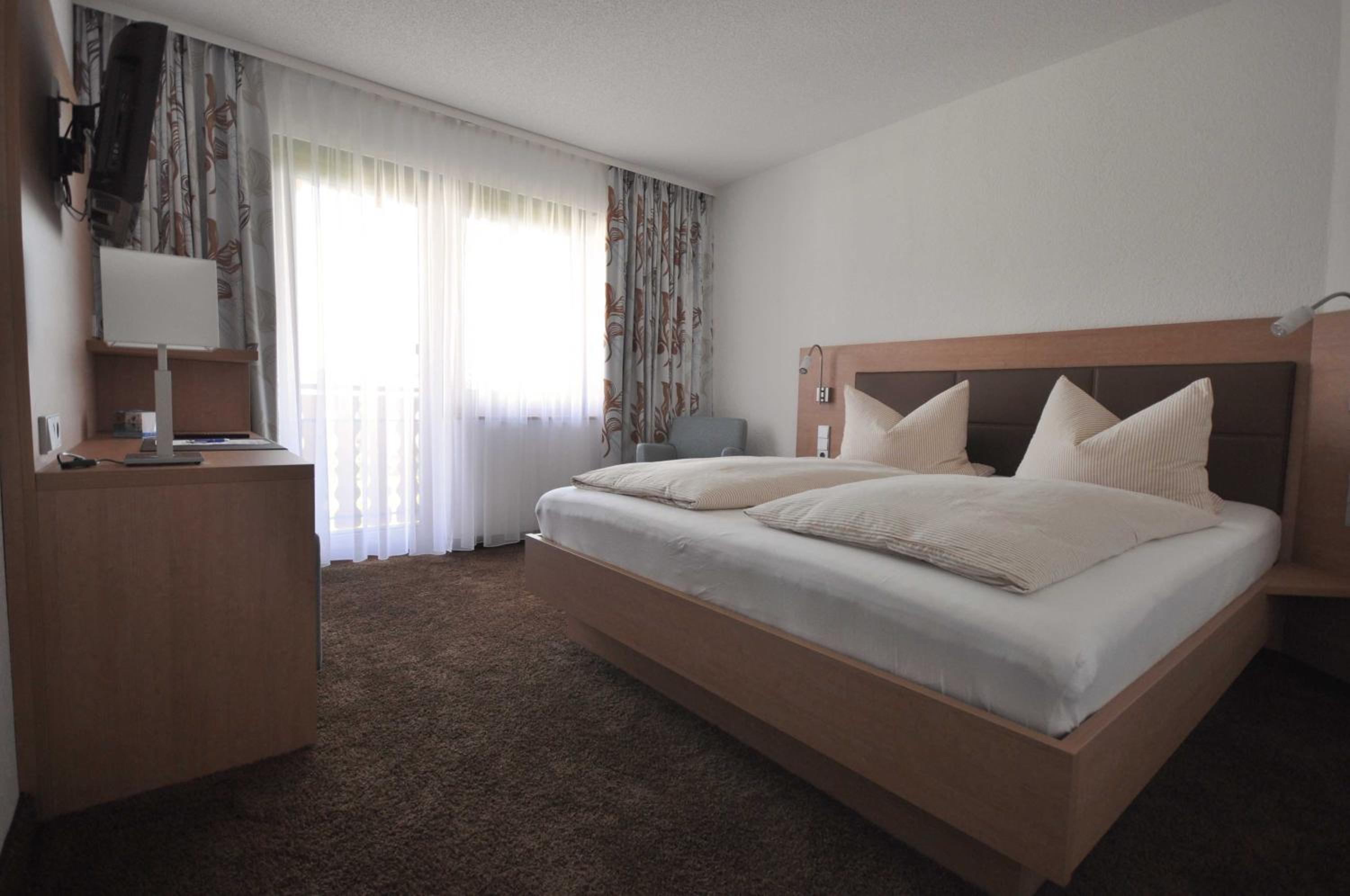 Double Room - Photo 2