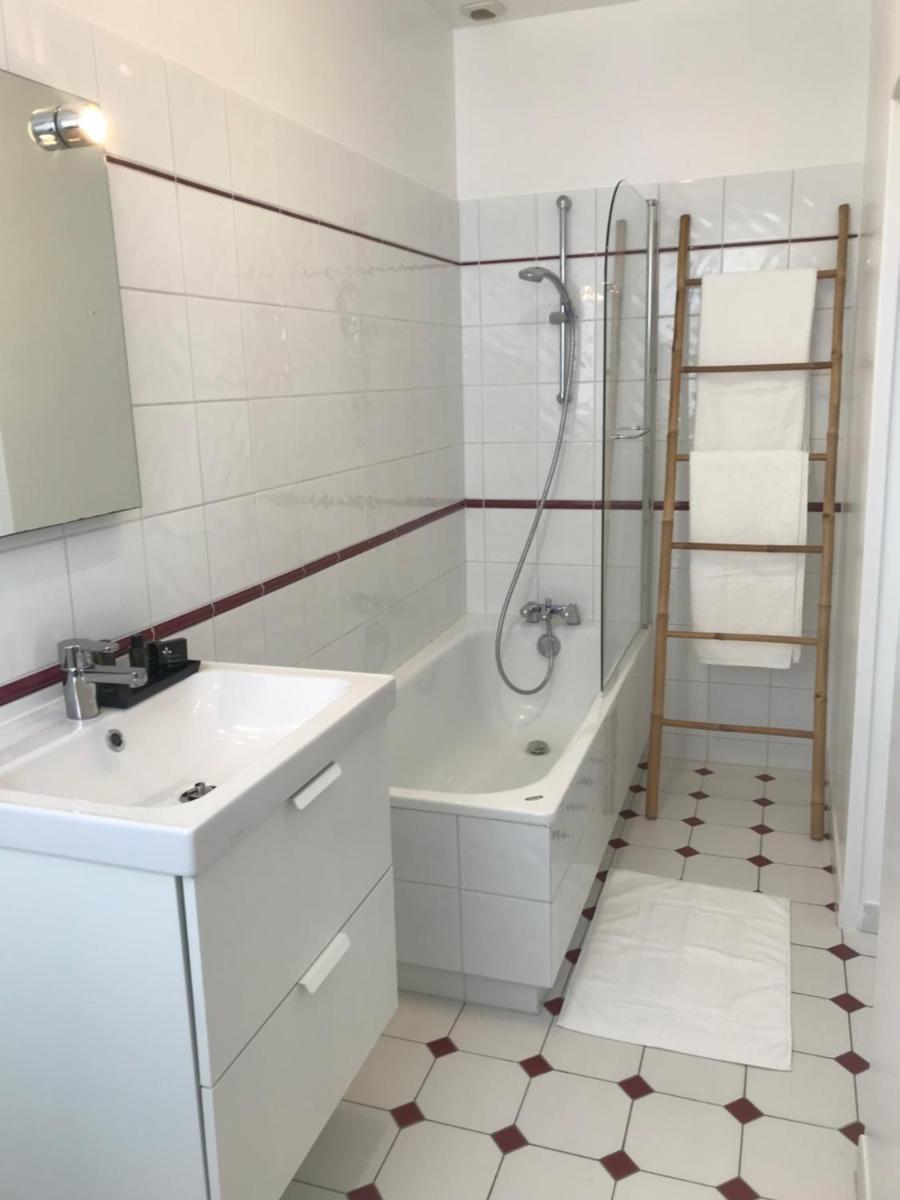 Deluxe Apartment - Photo 13