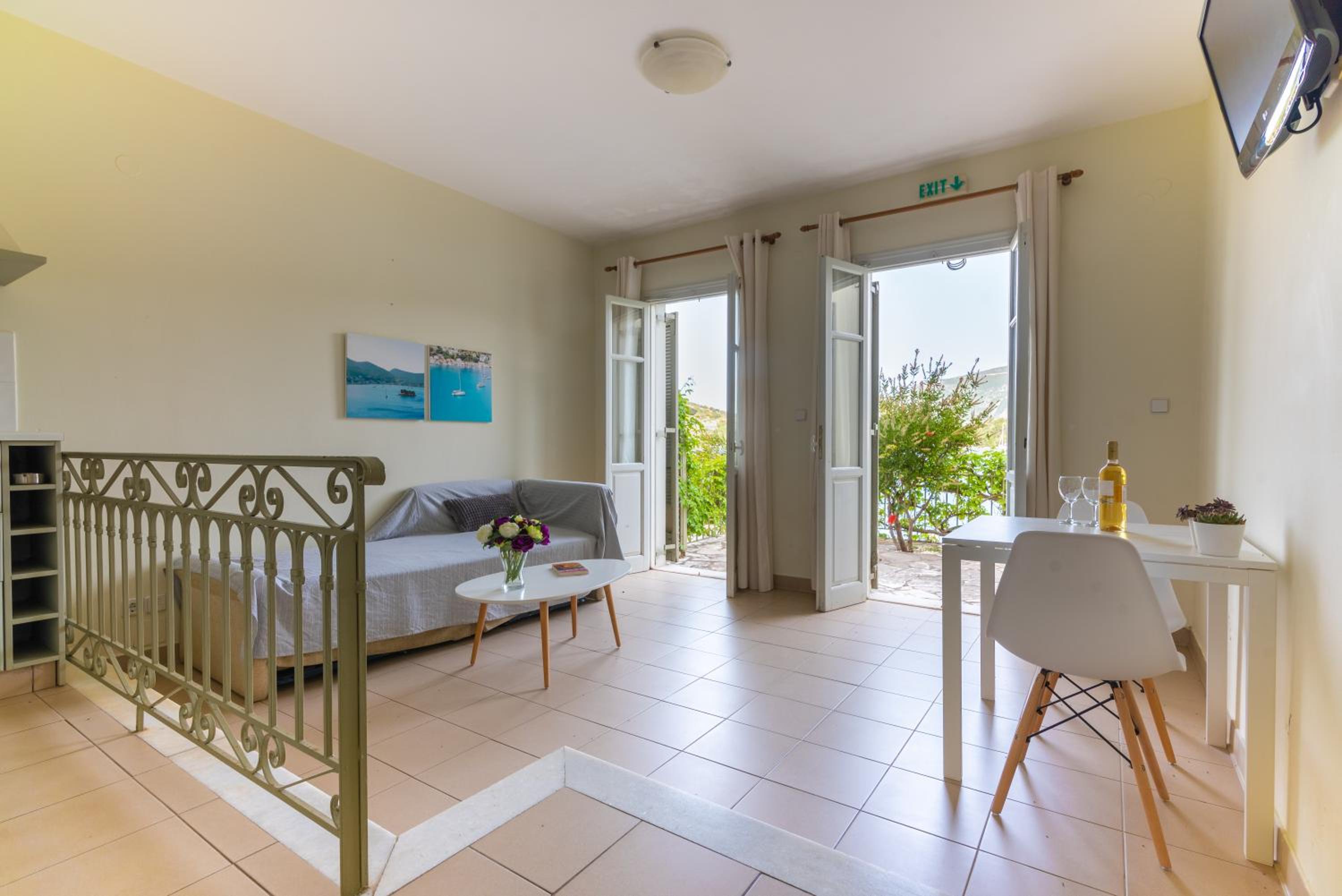 Double Room with Sea View photo 3