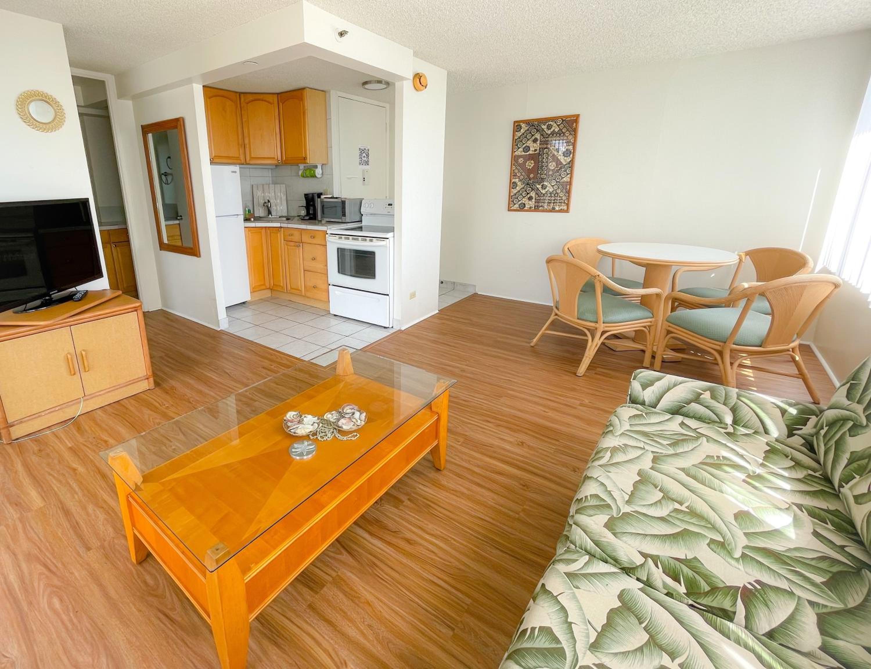 One-Bedroom Apartment