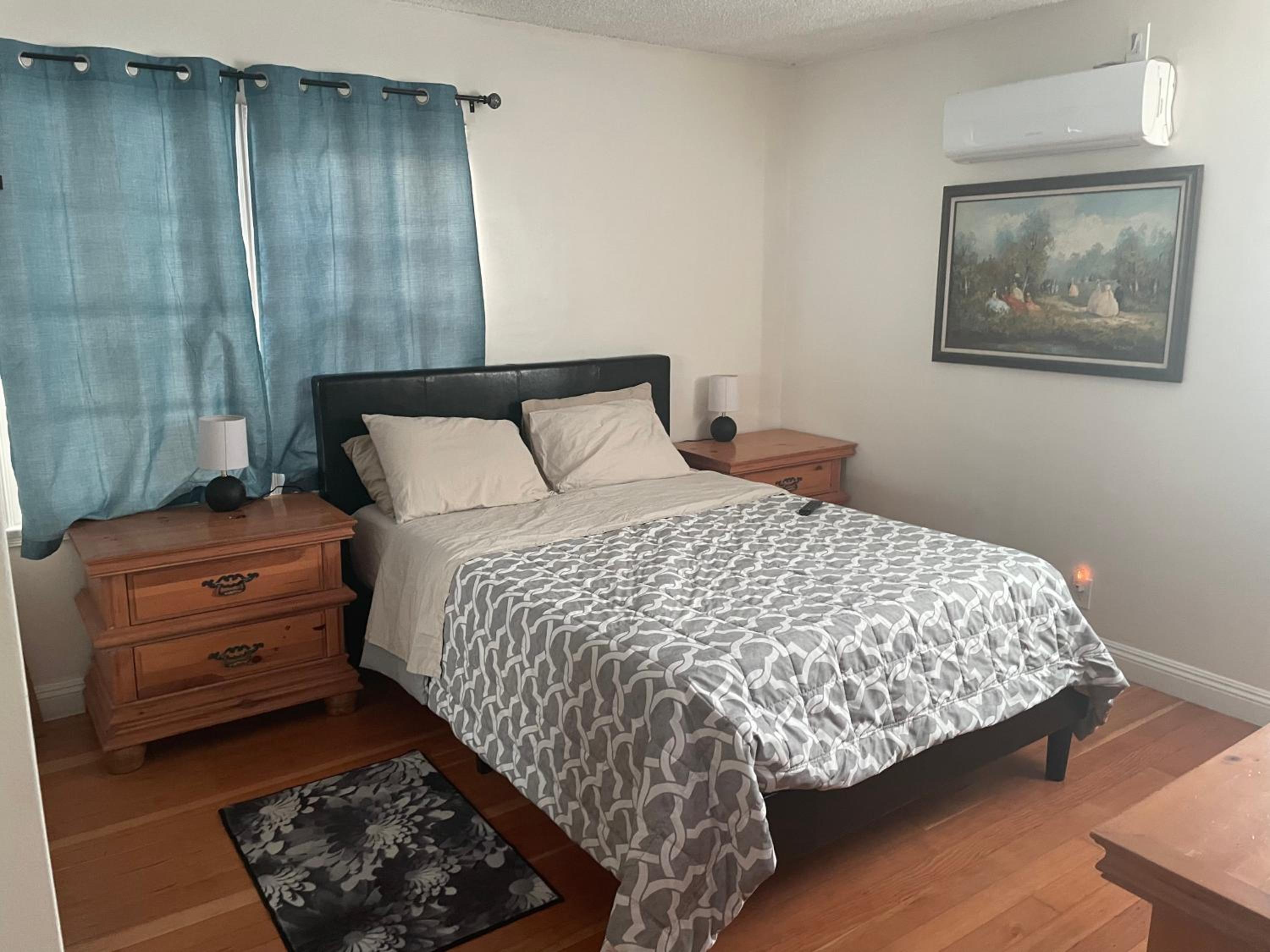 Two-Bedroom House photo 2