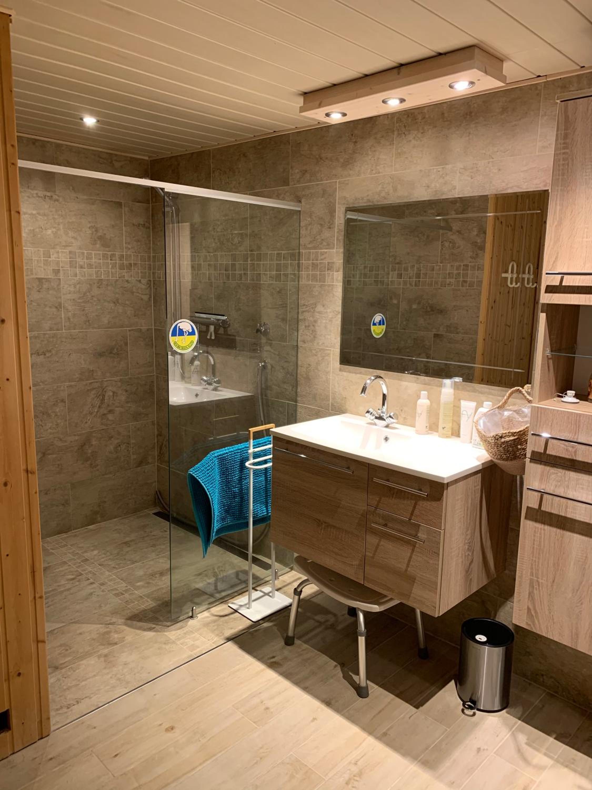 Double Room - Photo 2
