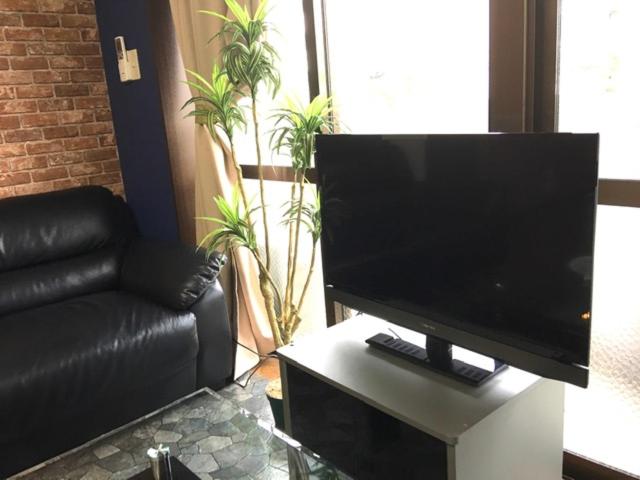 Family Room - Photo 32