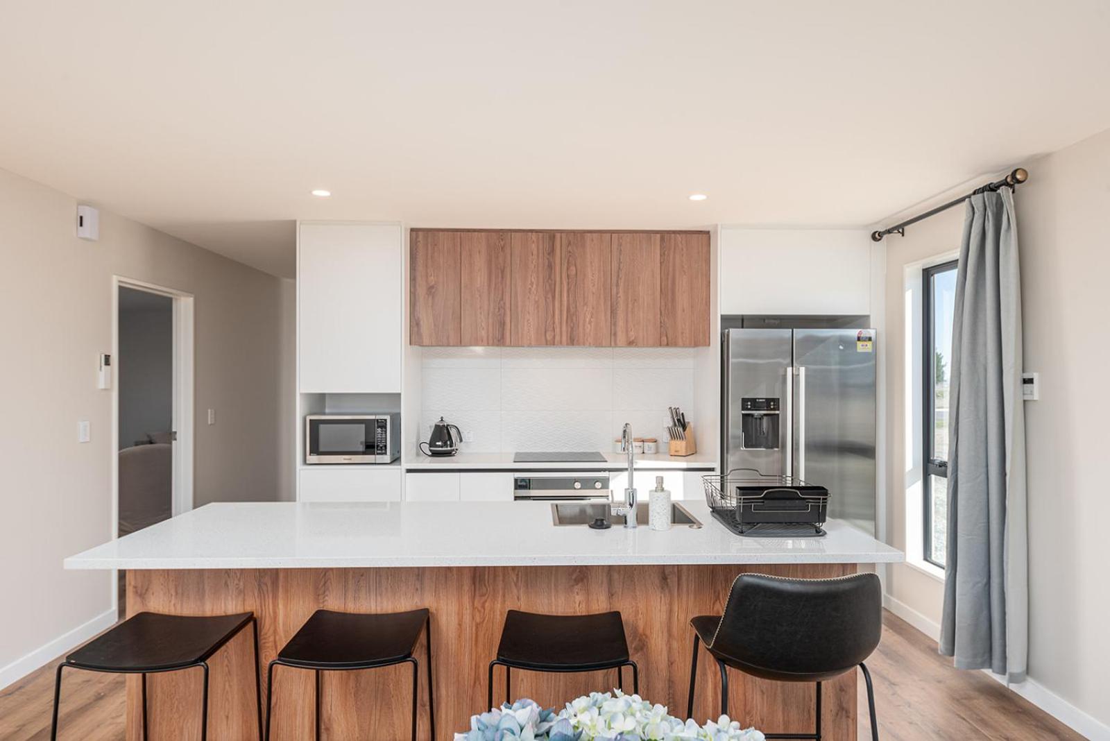 Four-Bedroom House - Photo 12