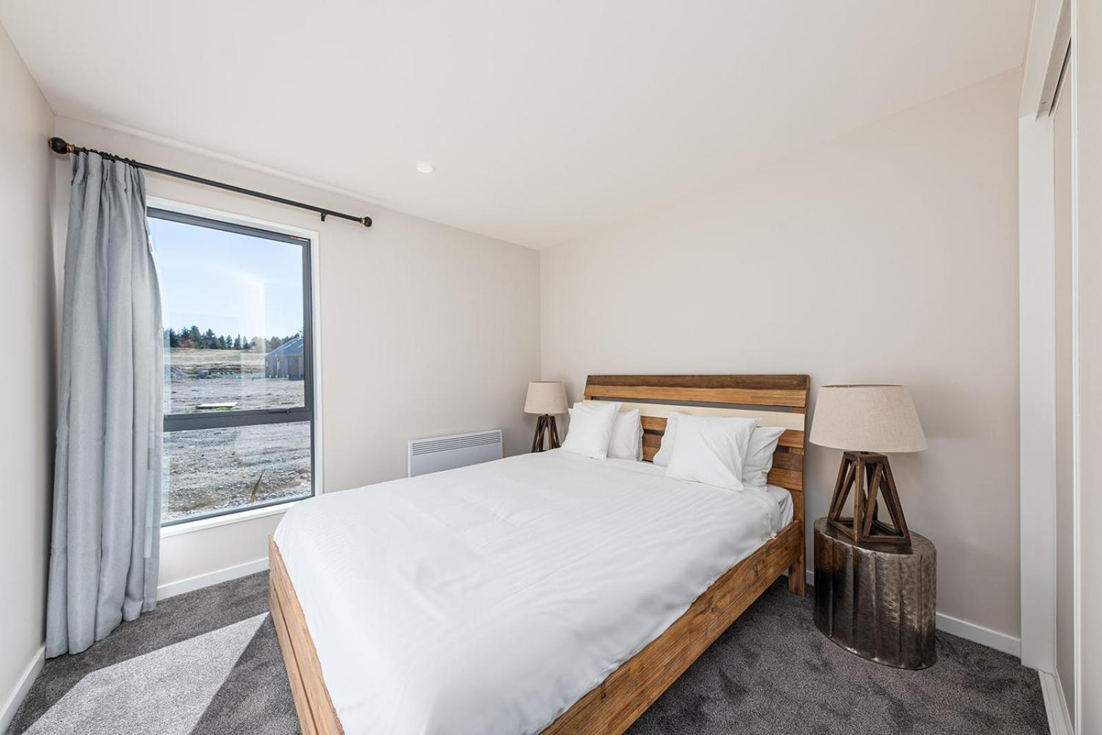 Four-Bedroom House - Photo 15