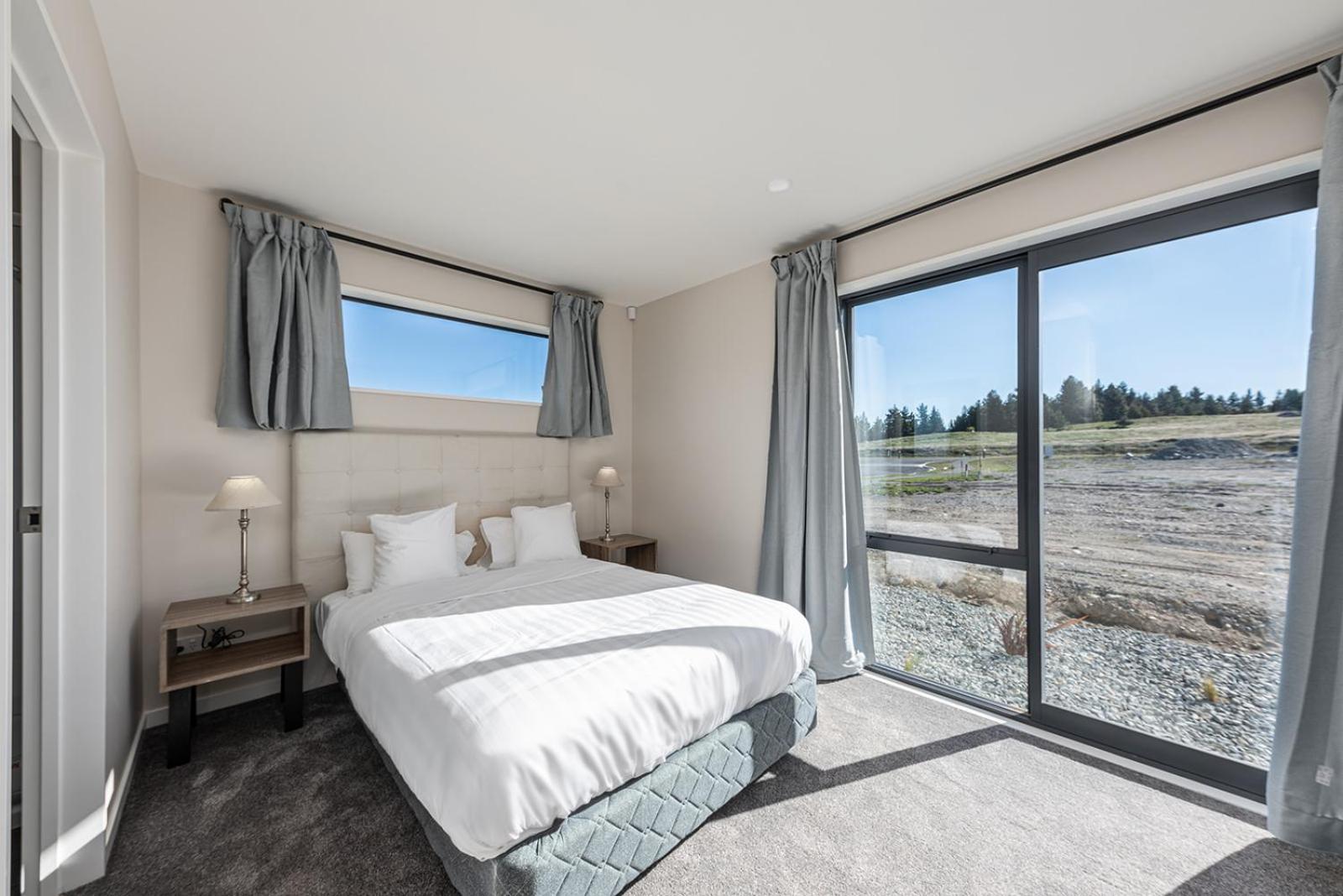 Four-Bedroom House - Photo 22