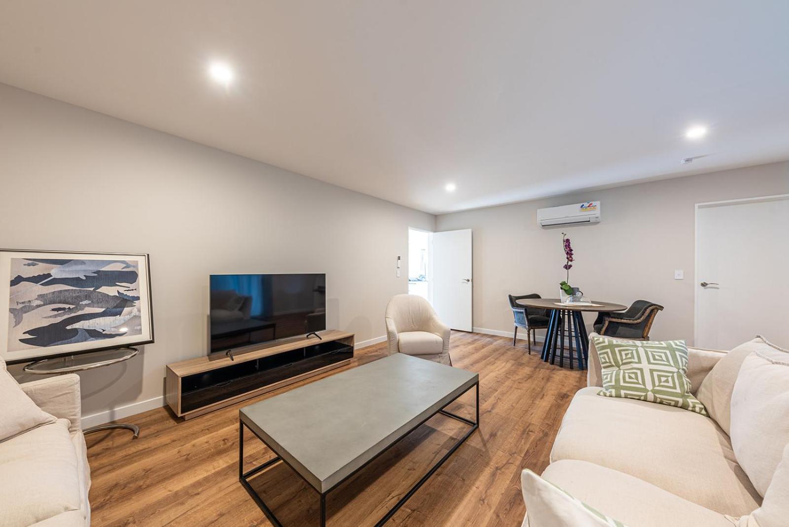 Four-Bedroom House - Photo 24