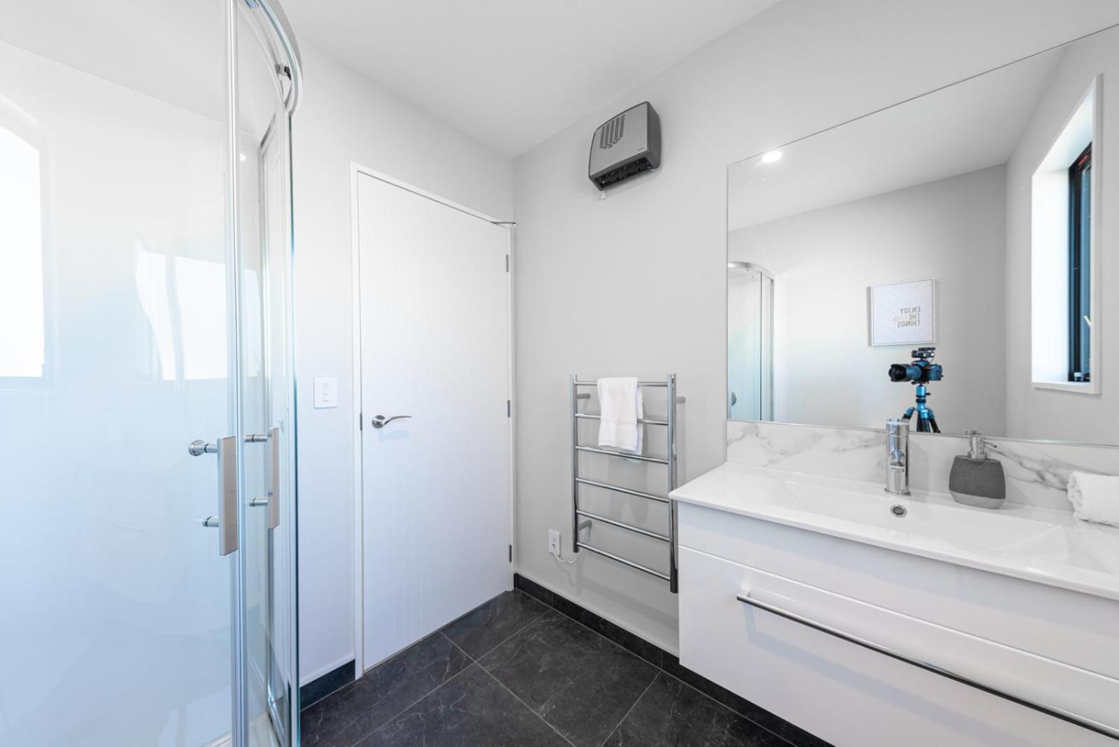 Three-Bedroom House - Photo 10