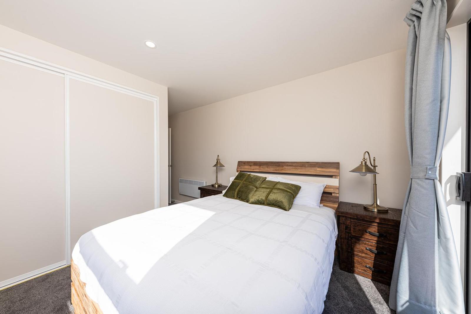 Three-Bedroom House - Photo 16