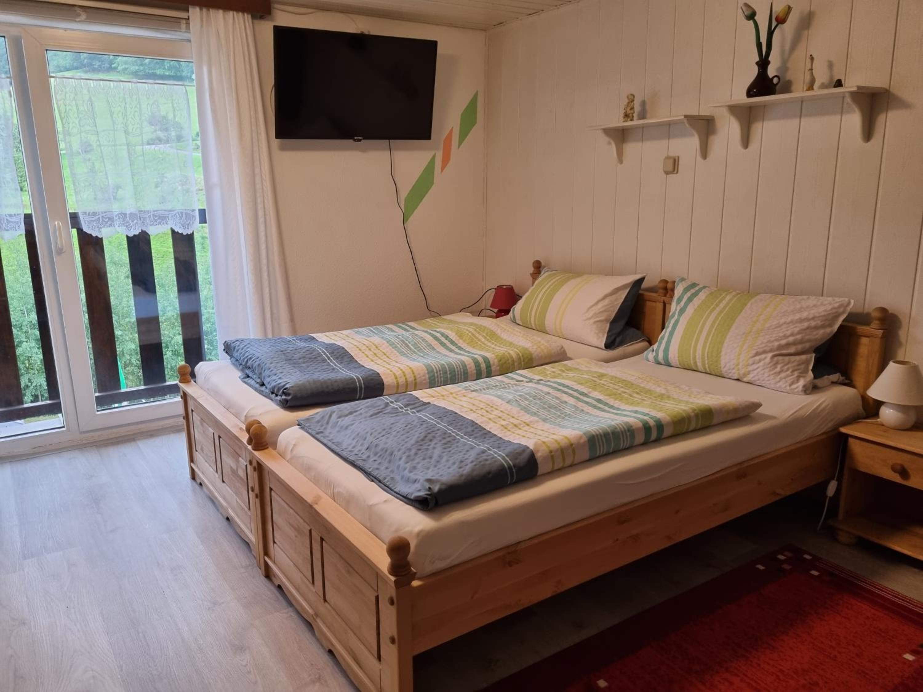 Budget Twin Room photo 1