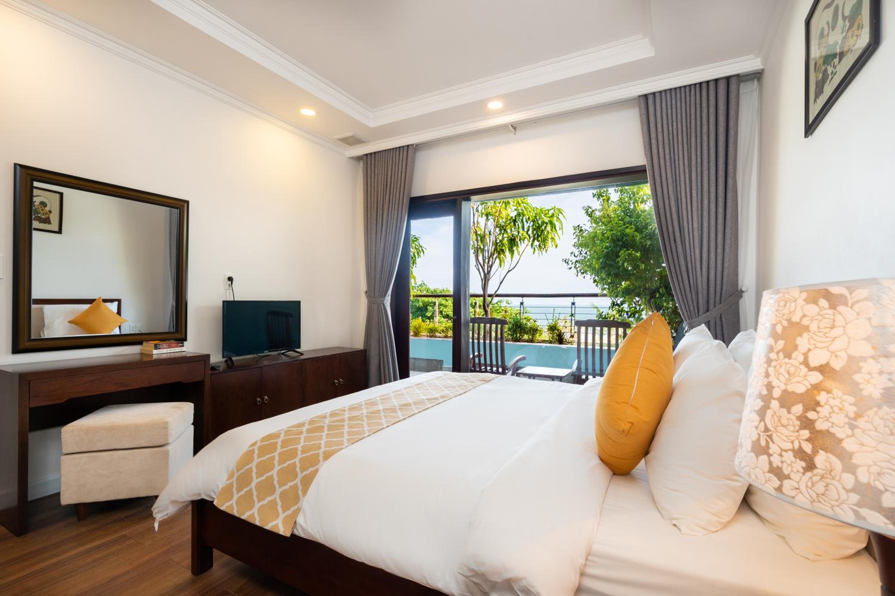 Family Room with Sea View photo 3