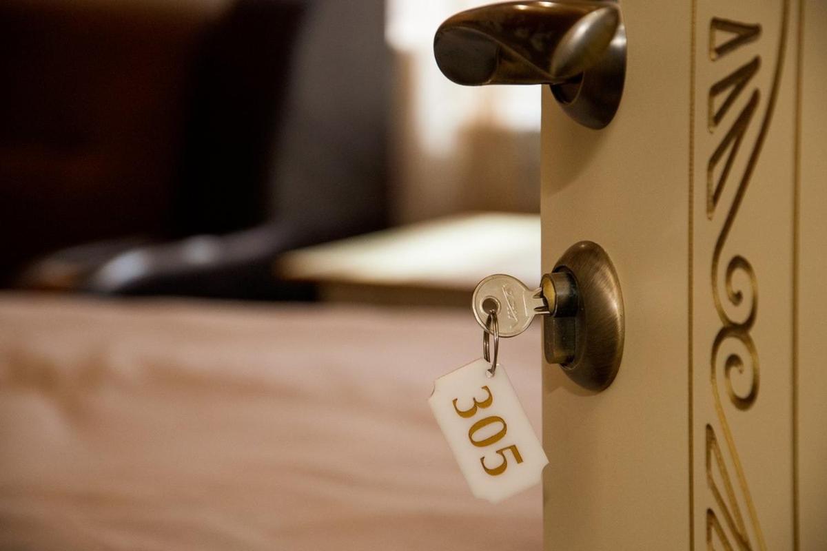 Comfort Triple Room