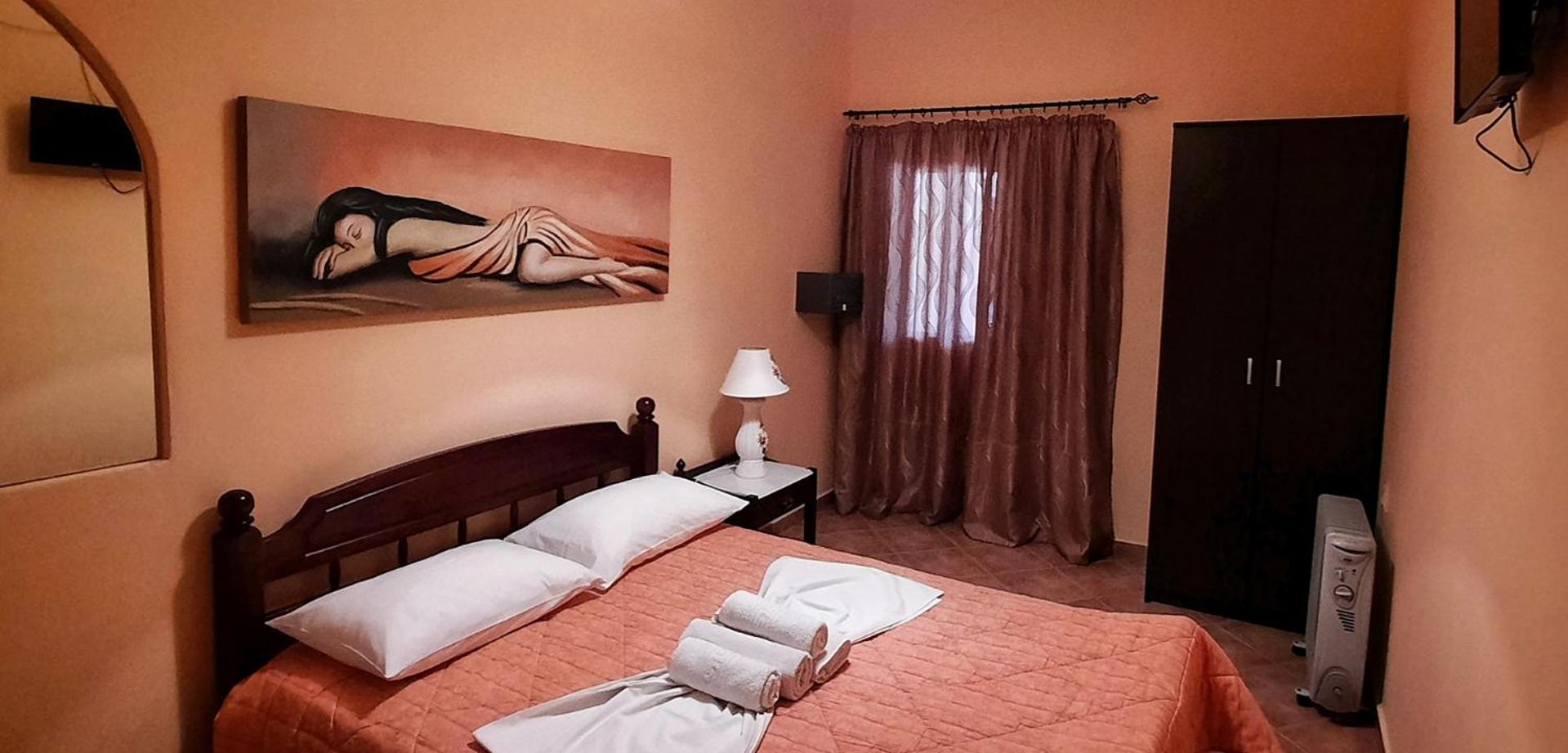 Deluxe Double Room photo 2