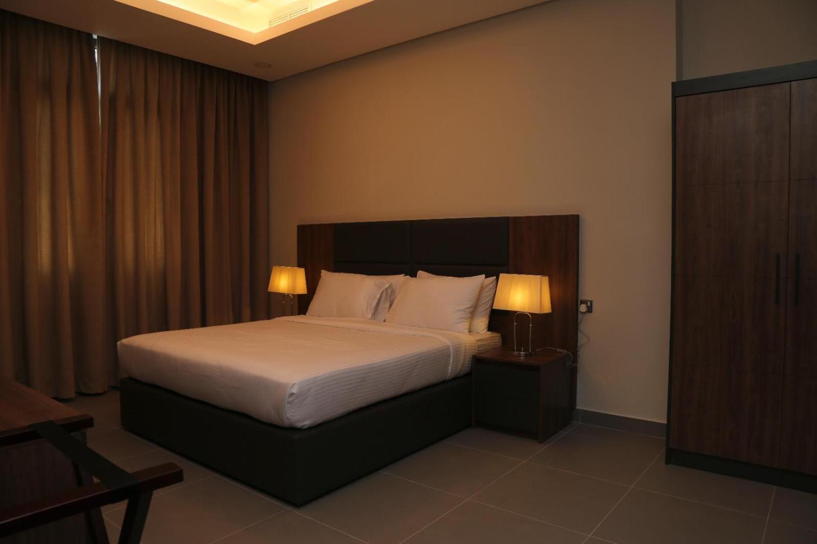 Three-Bedroom Suite photo 1