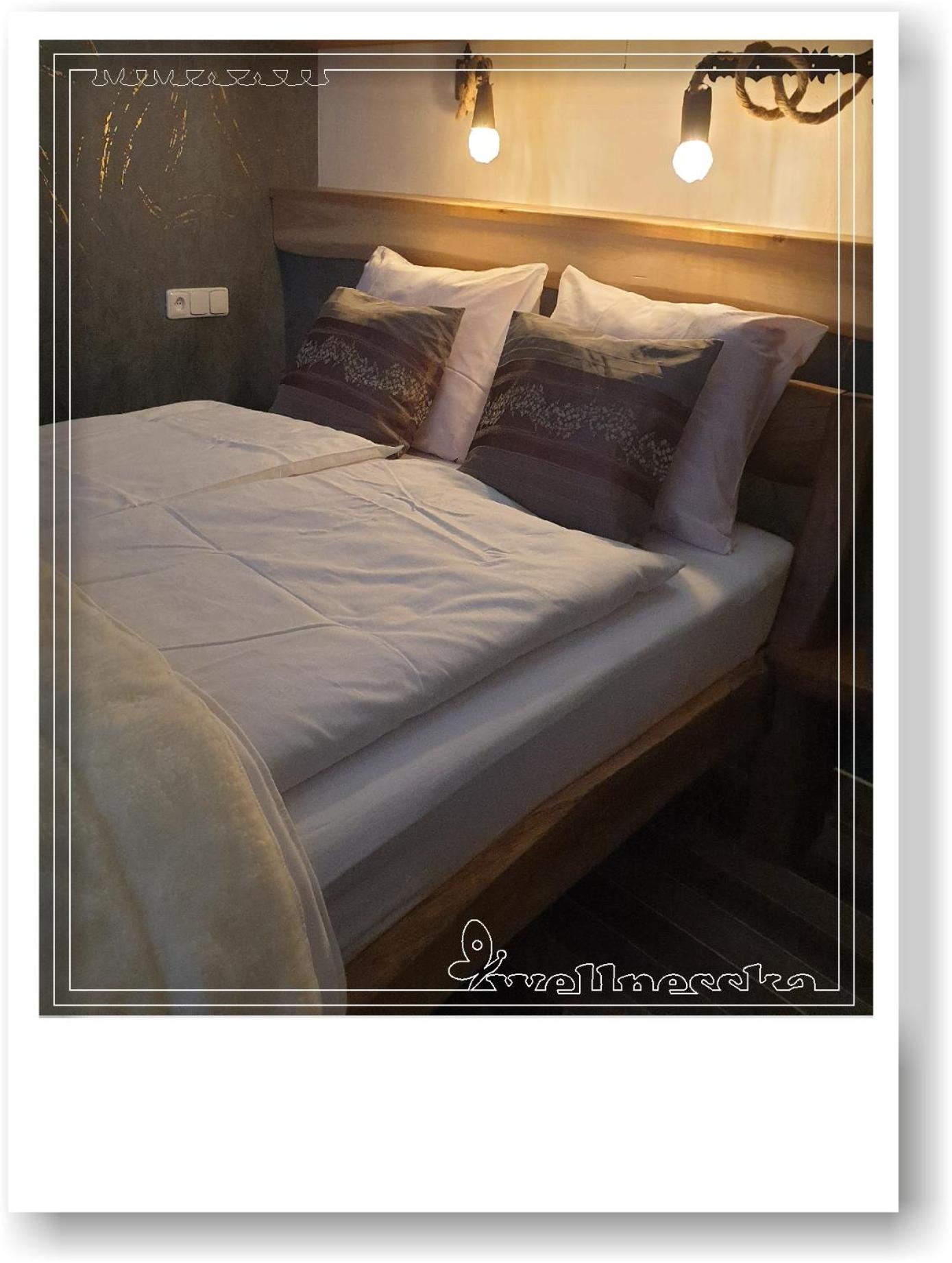 Two-Bedroom House - Photo 6