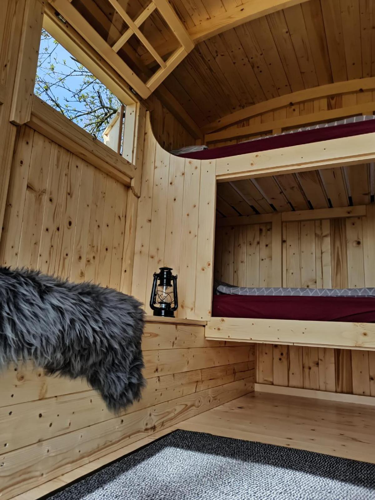 Mobile Home - Photo 2